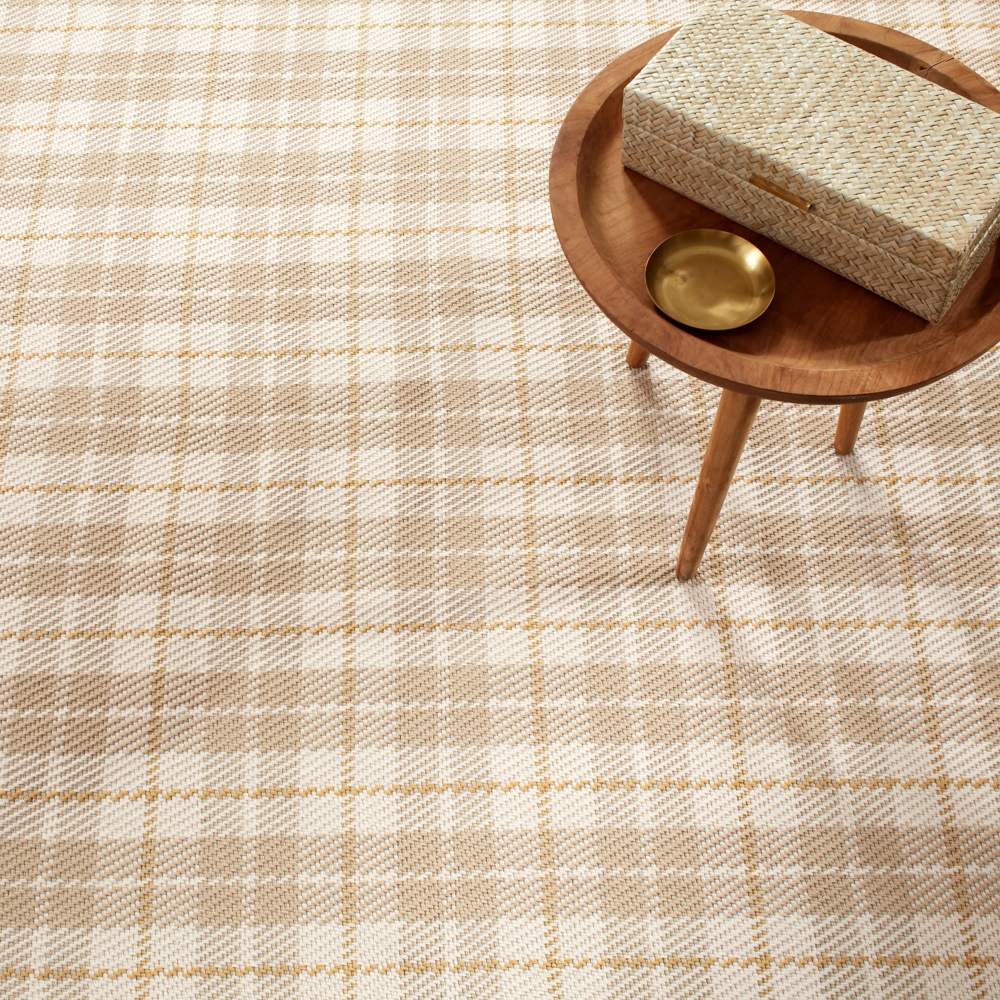 Lakeville Plaid Handwoven Indoor/Outdoor Rug | Khaki - Image 3