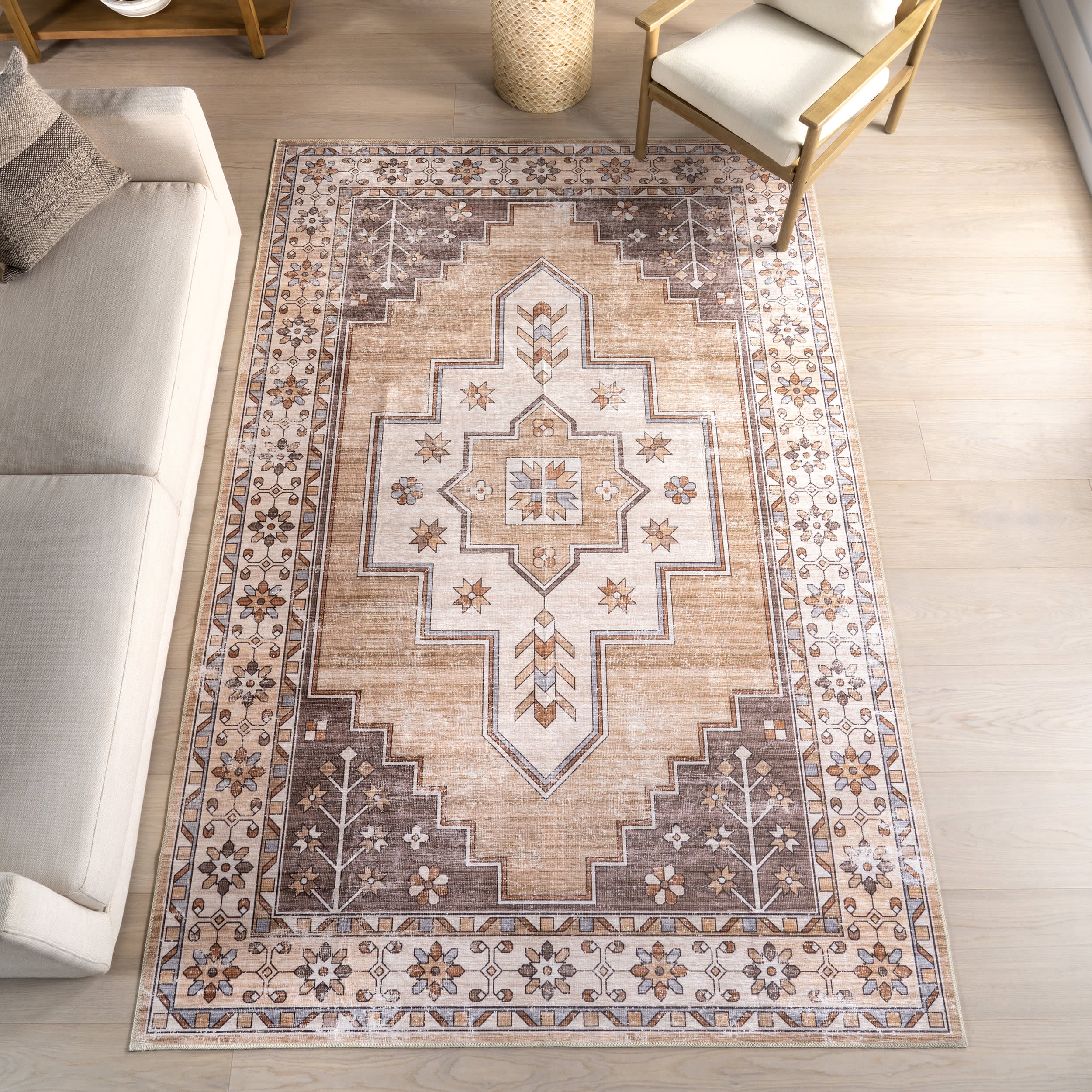 Laurel Medallion Spill Proof Washable Rug | Sand - Image 2