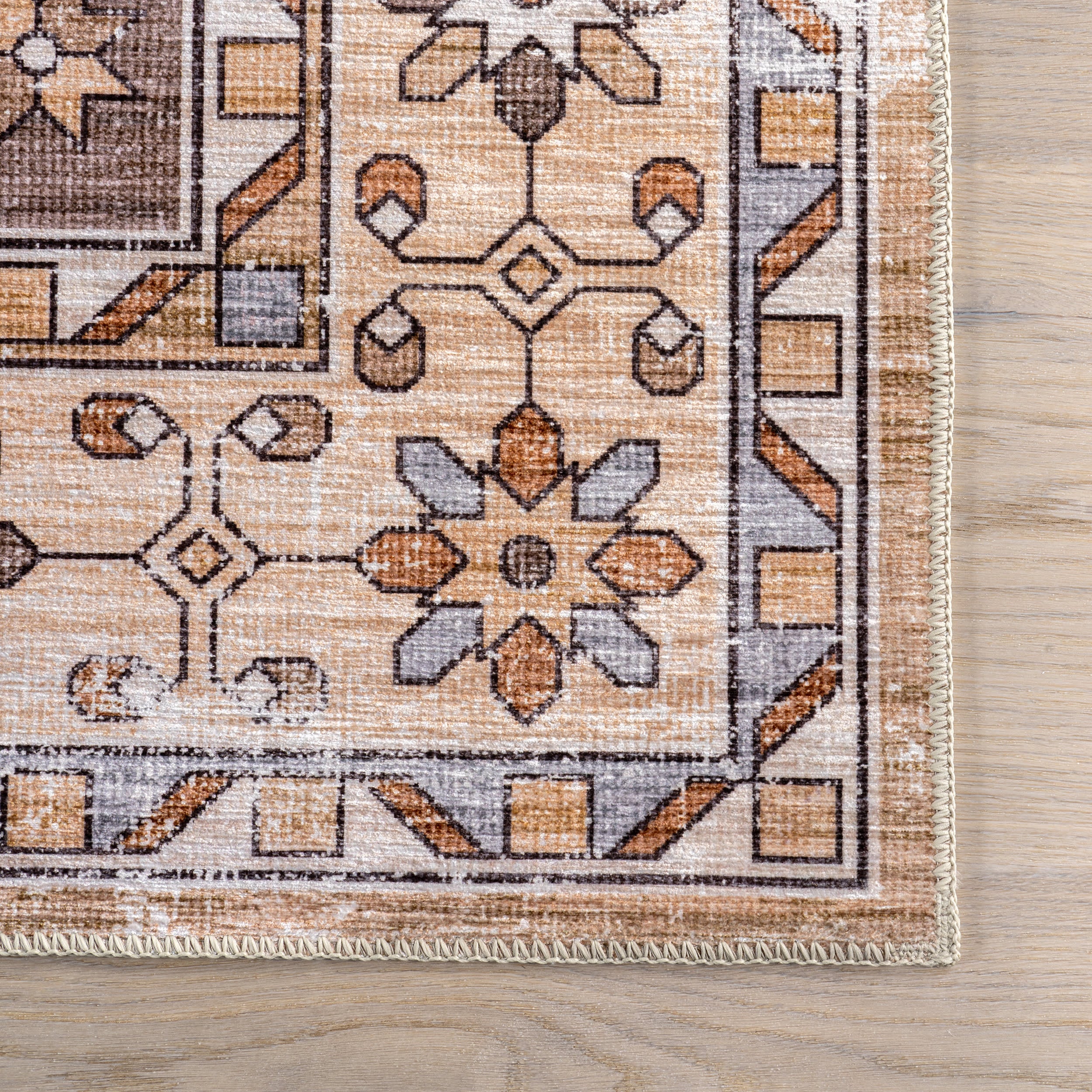 Laurel Medallion Spill Proof Washable Rug | Sand - Image 4