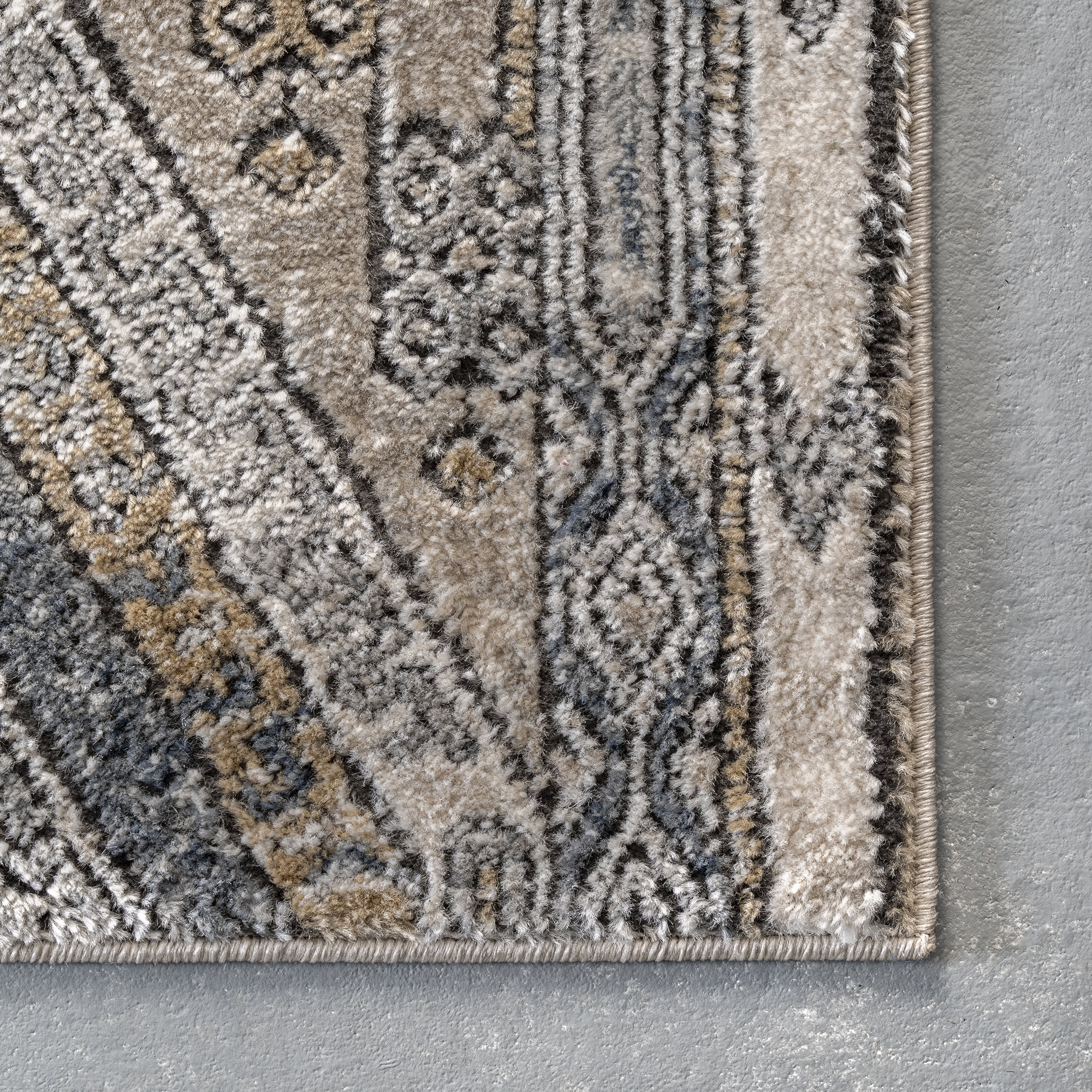 Lauren Diamond Striped Rug | Beige - Image 3
