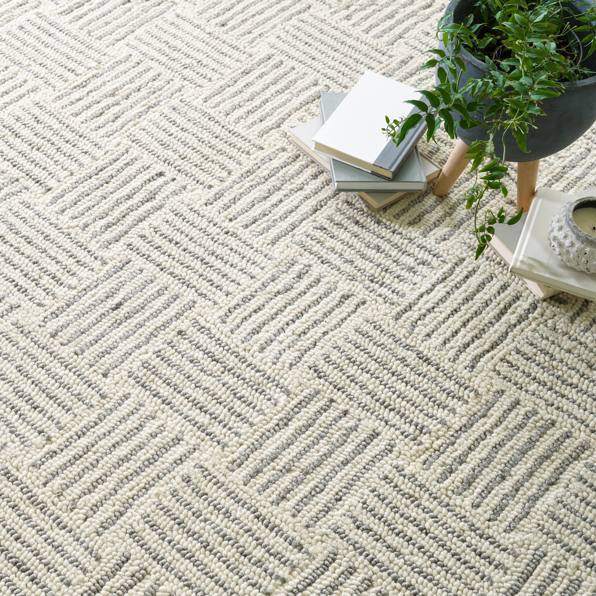 Layers Hand Hooked Wool Rug | Grey - Image 4