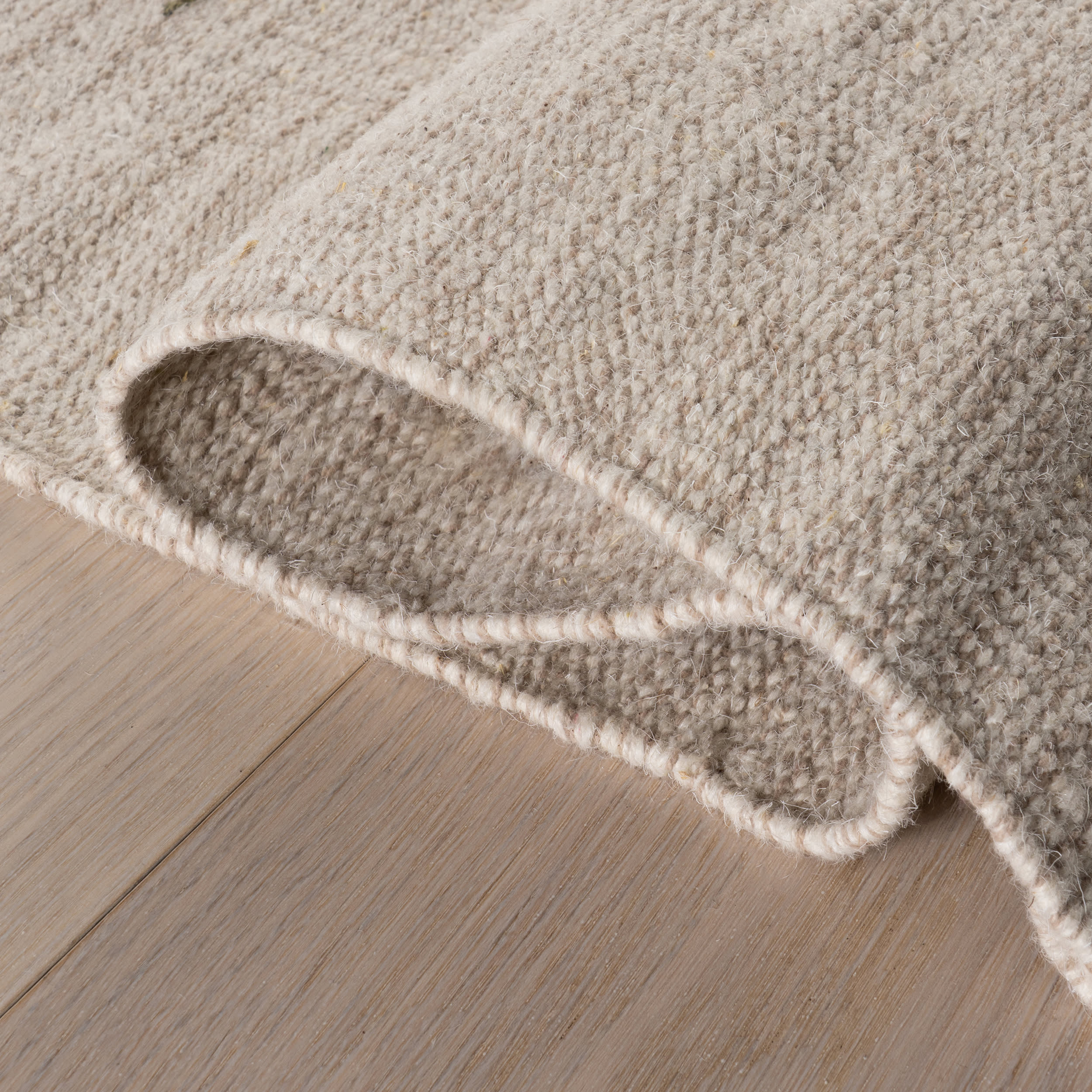 Lero Bohemian Dot Hand Woven Rug | Beige - Image 8