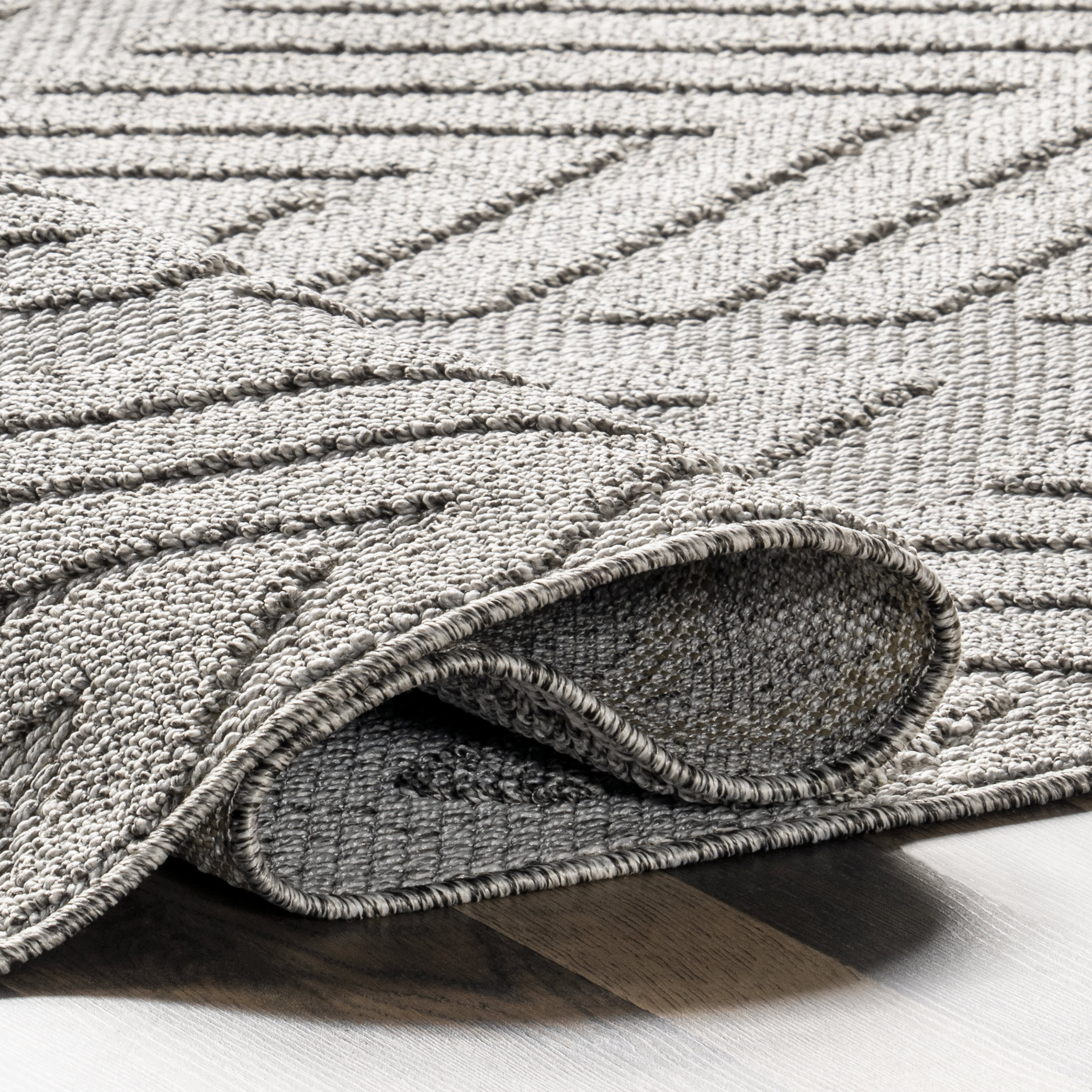 Lexie Arrow Indoor/Outdoor Rug | Grey - Image 7