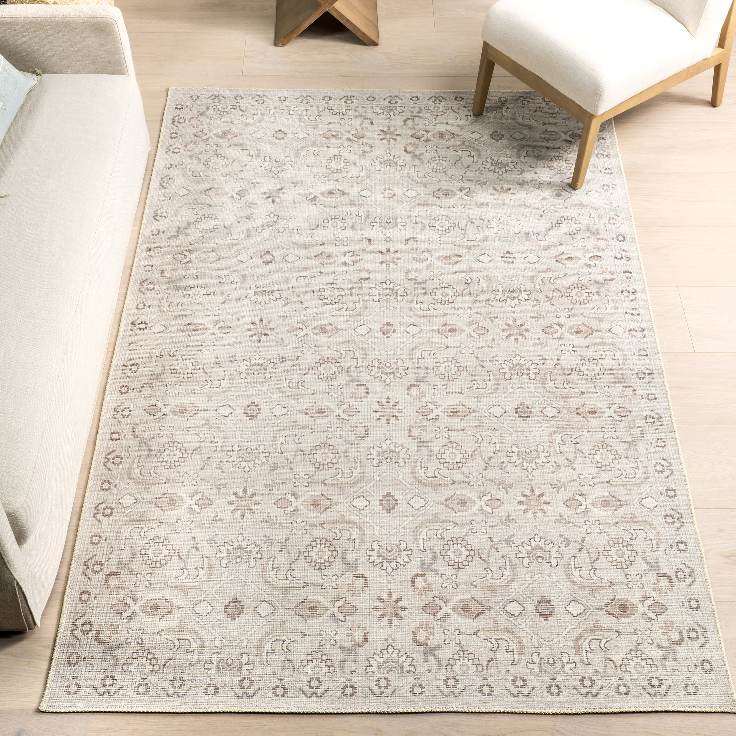 Lillie Classic Floral Washable Rug | Cream - Image 2
