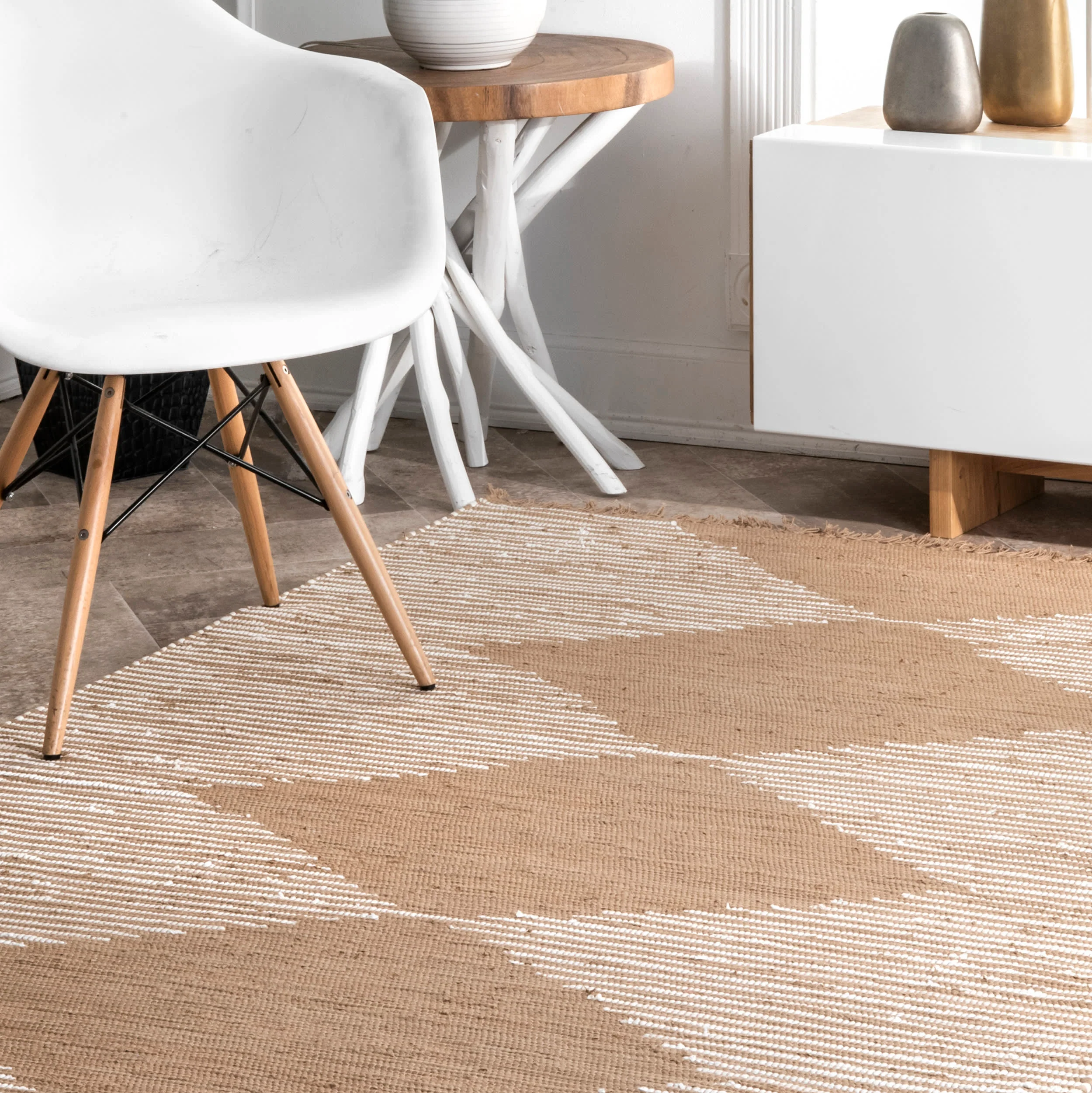 Lined Diamonds Rug | Beige - Image 4