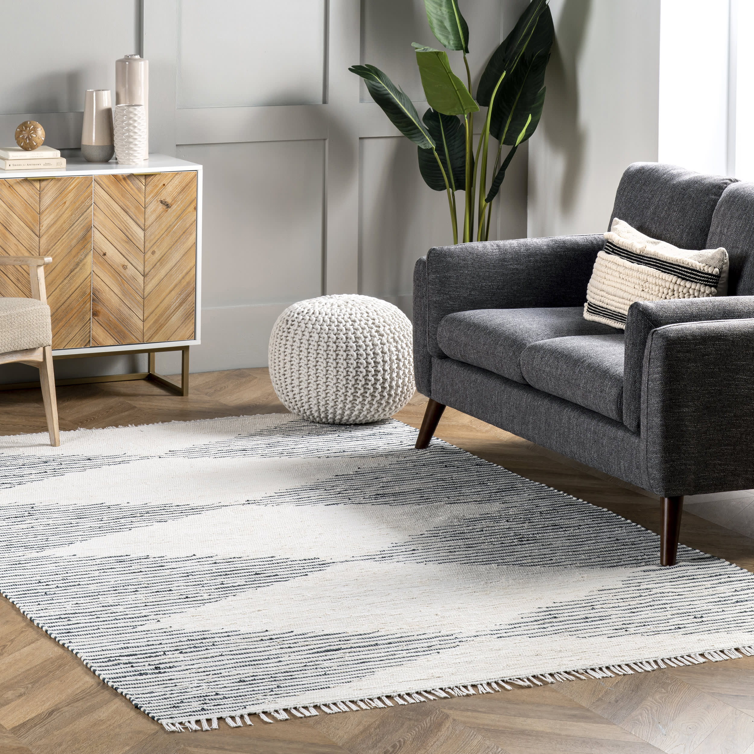 Lined Diamonds Rug | Ivory - Image 2