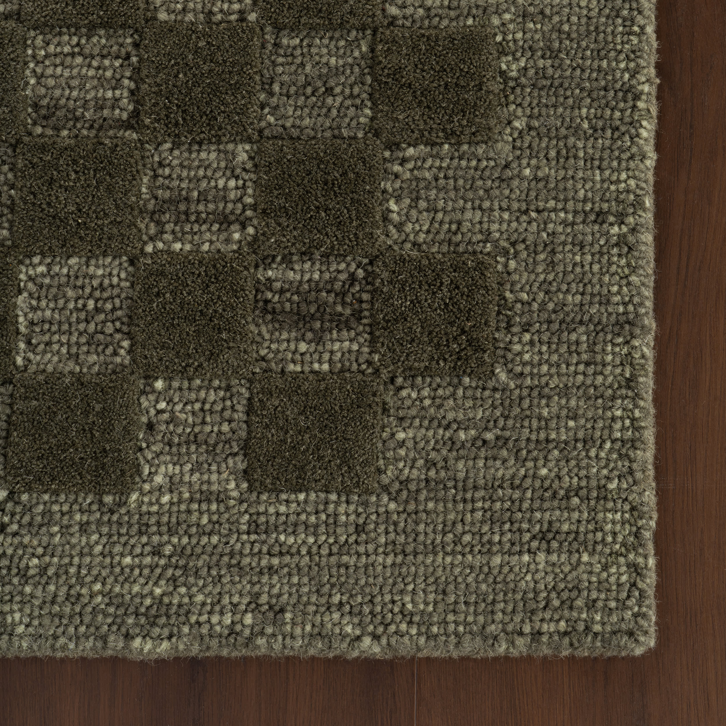 Linthea Modern Checkered Handmade Wool Rug | Green - Image 7