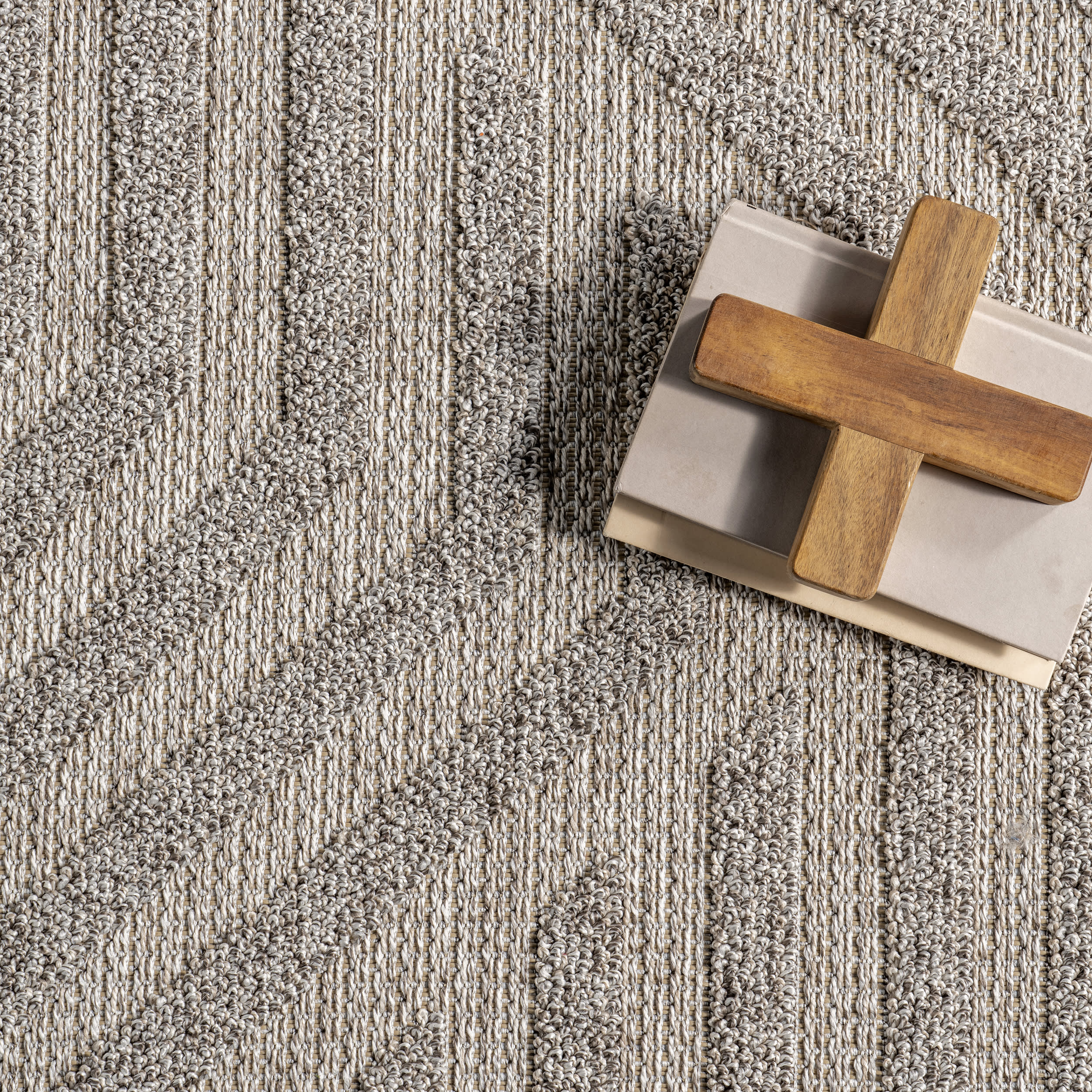 Livia Lined Zig Zag Indoor/Outdoor Rug | Beige - Image 6