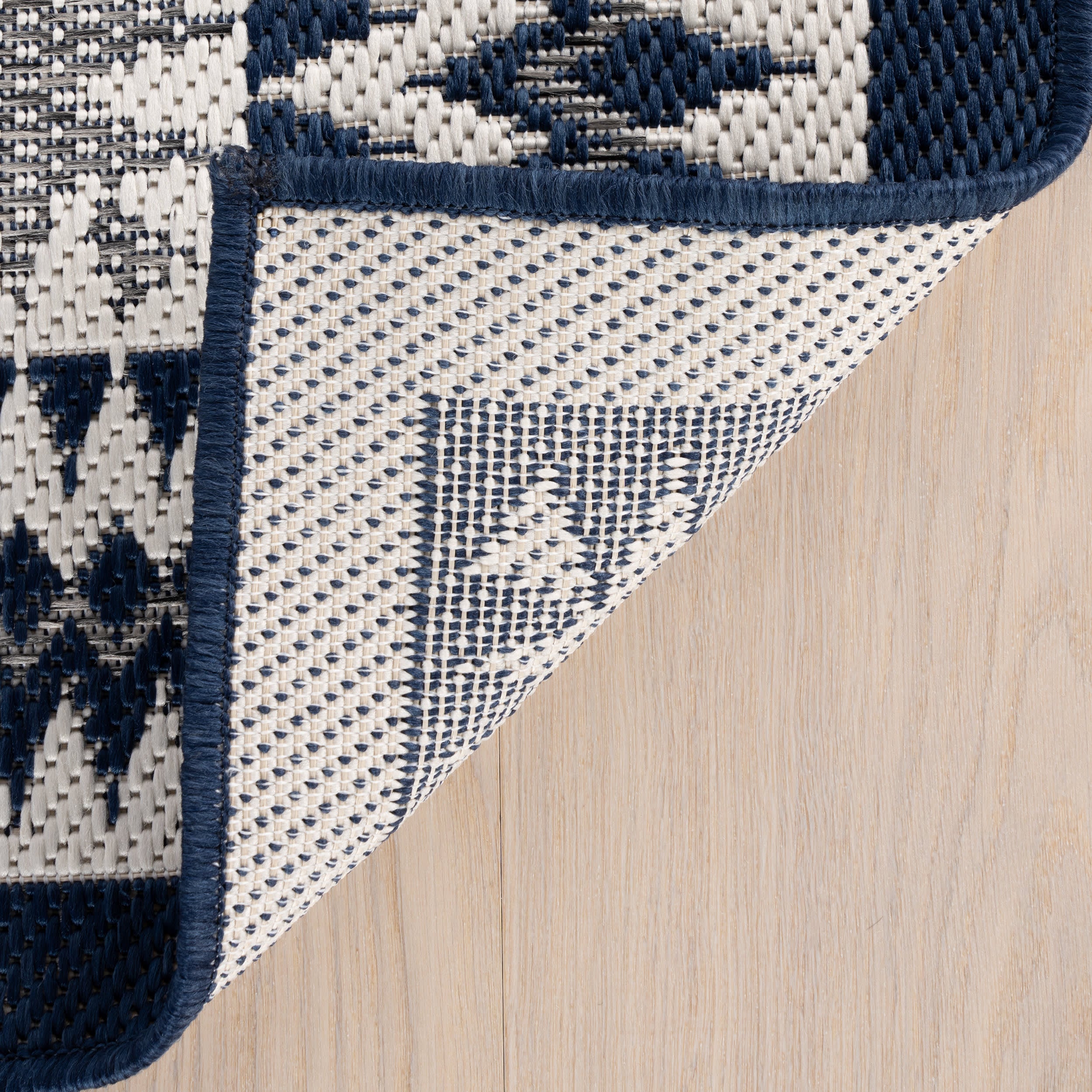 Loenya Modern Bordered Indoor/Outdoor Rug | Navy - Image 7