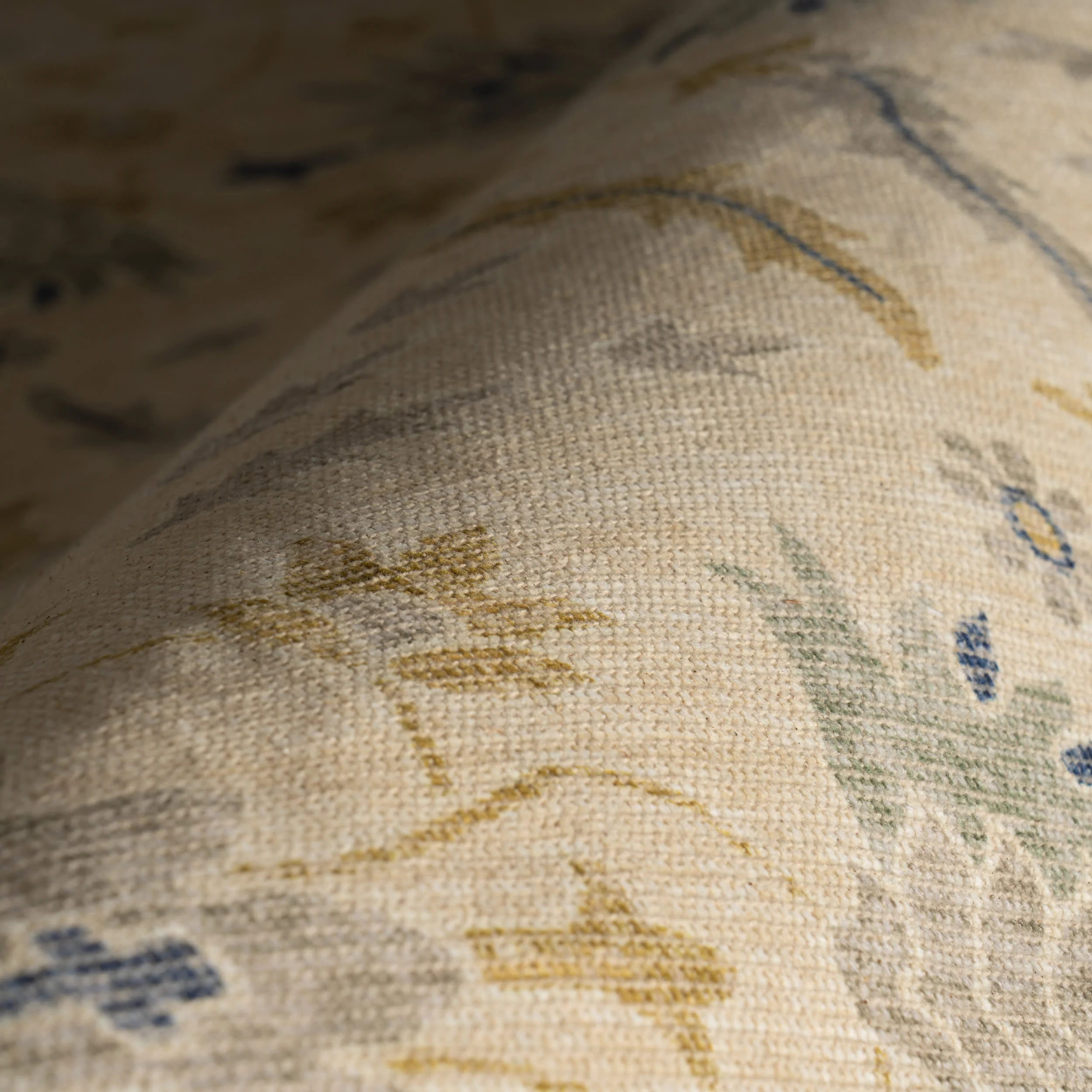 Loonarae Floral Transitional Rug | Cream - Image 3