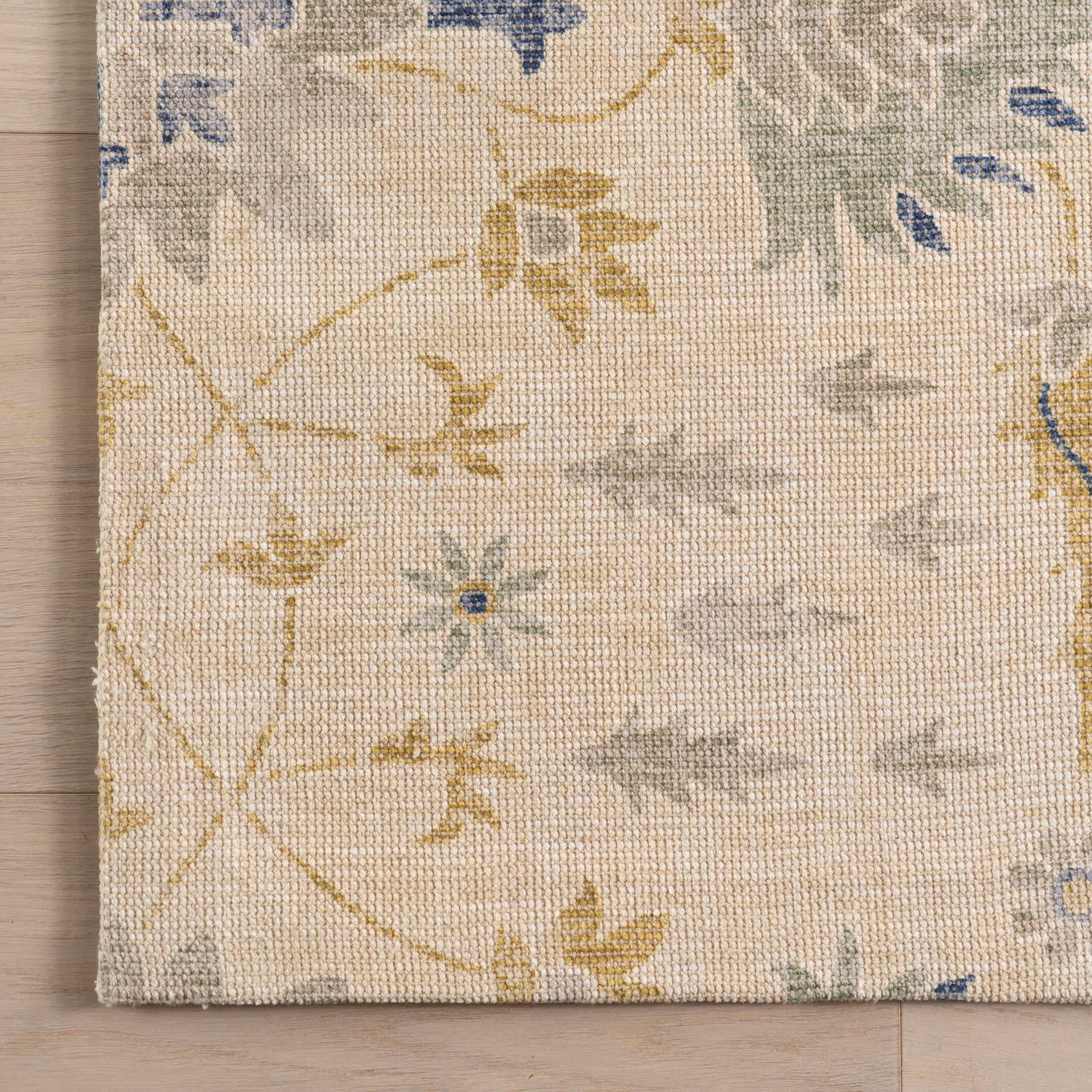 Loonarae Floral Transitional Rug | Cream - Image 4