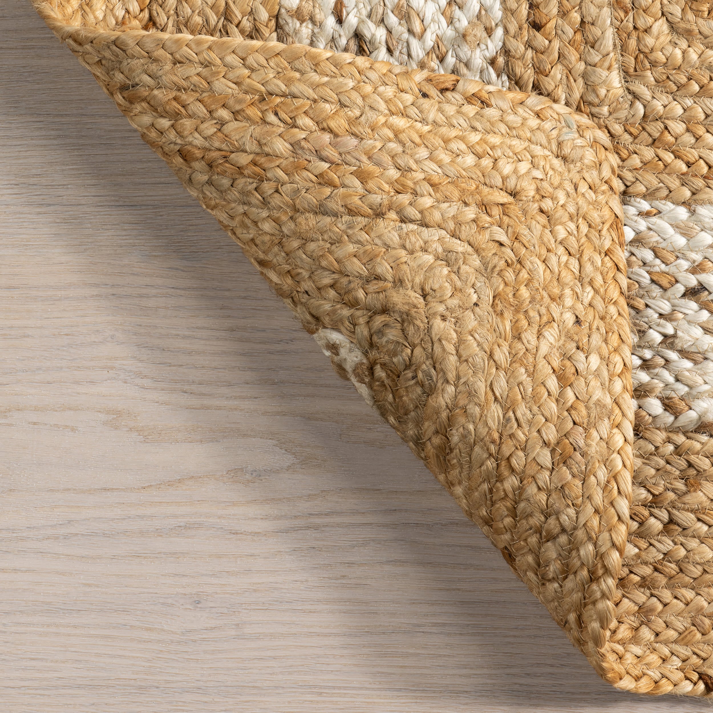 Lora Bordered Jute Rug | Natural - Image 7