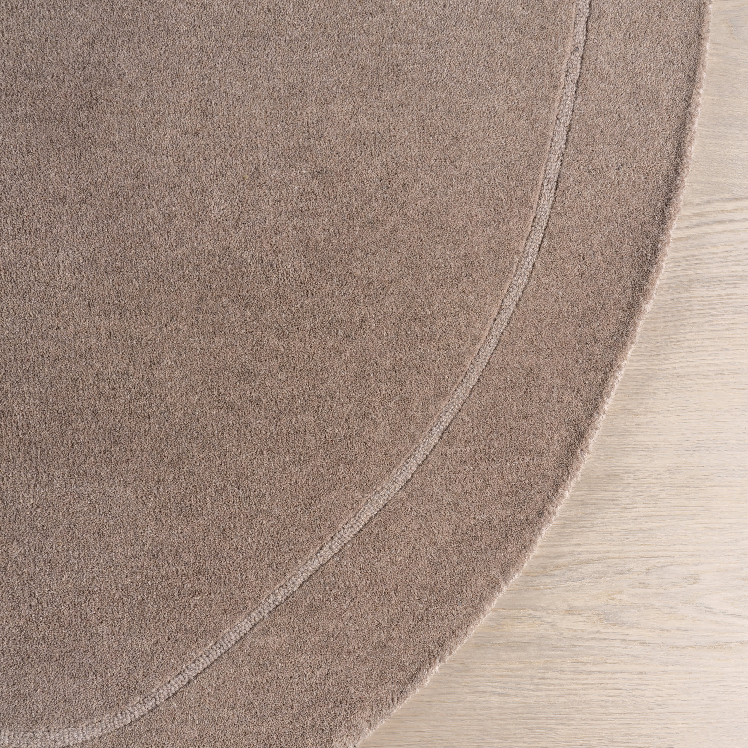 Los Feliz Abstract Wool Rug | Mauve - Image 4