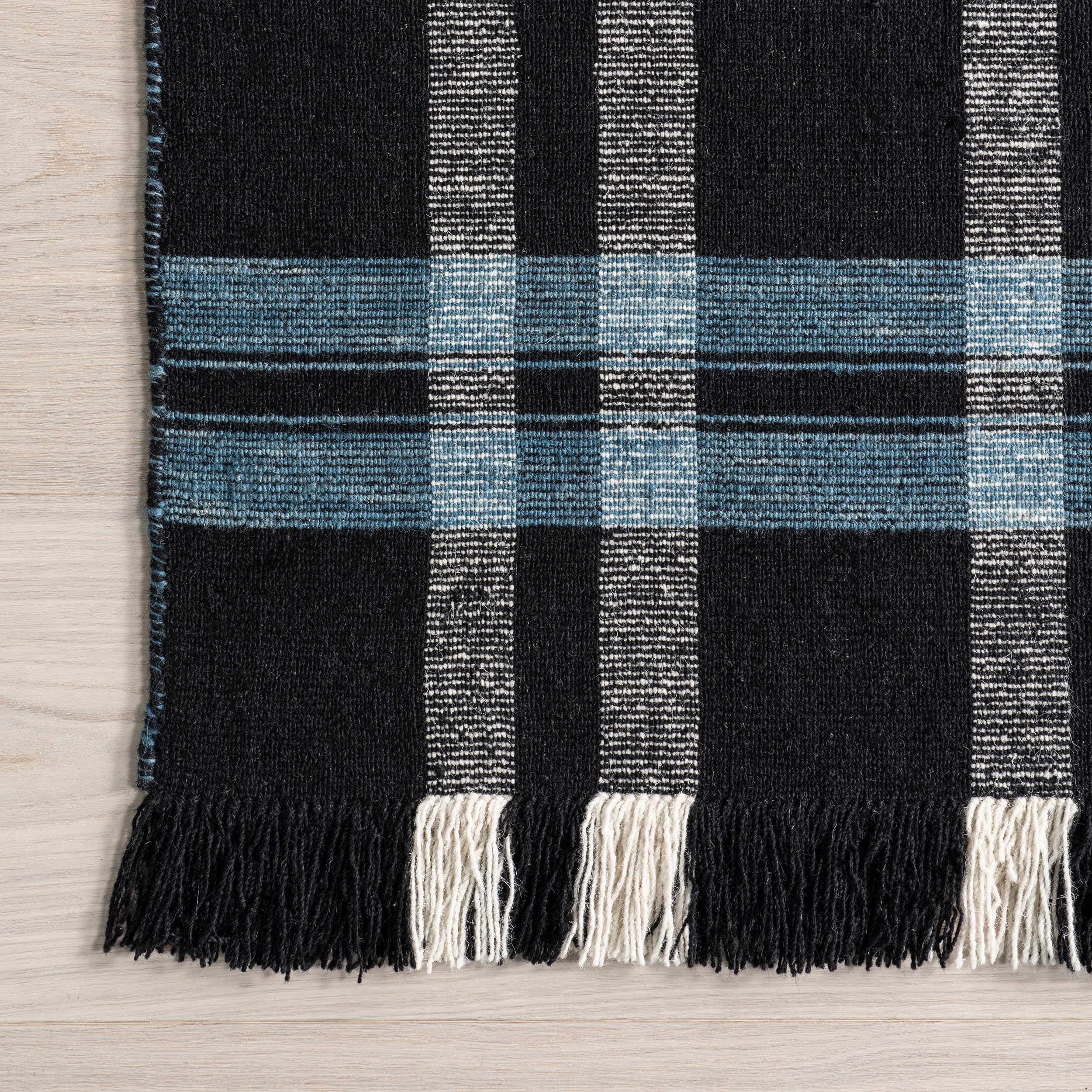 Luciana Plaid Fringed Rug | Black - Image 3