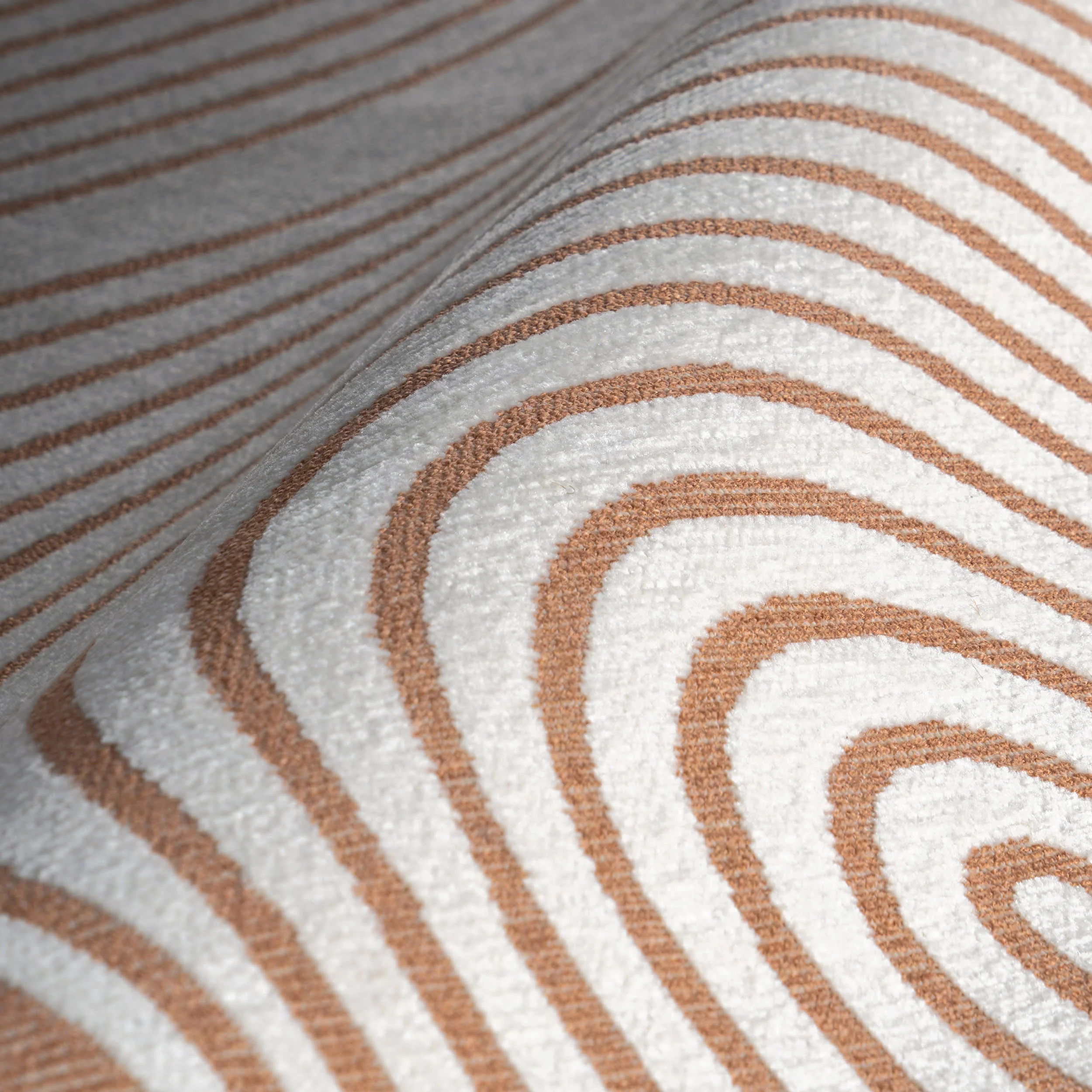 Lula Arced Reversible Washable Rug | Burnt Orange - Image 3