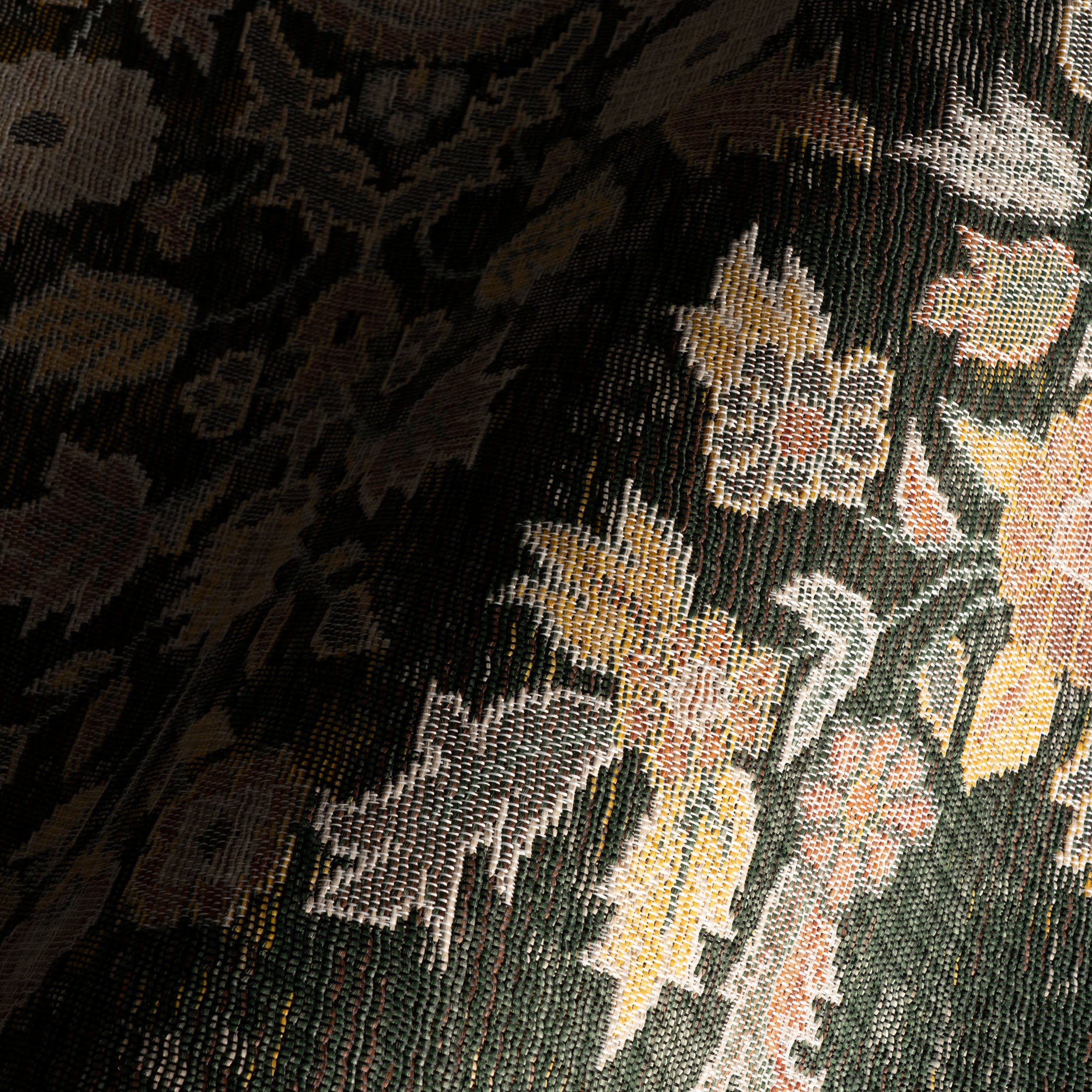 Lunaven Traditional Floral Indoor/Outdoor Rug | Green - Image 3