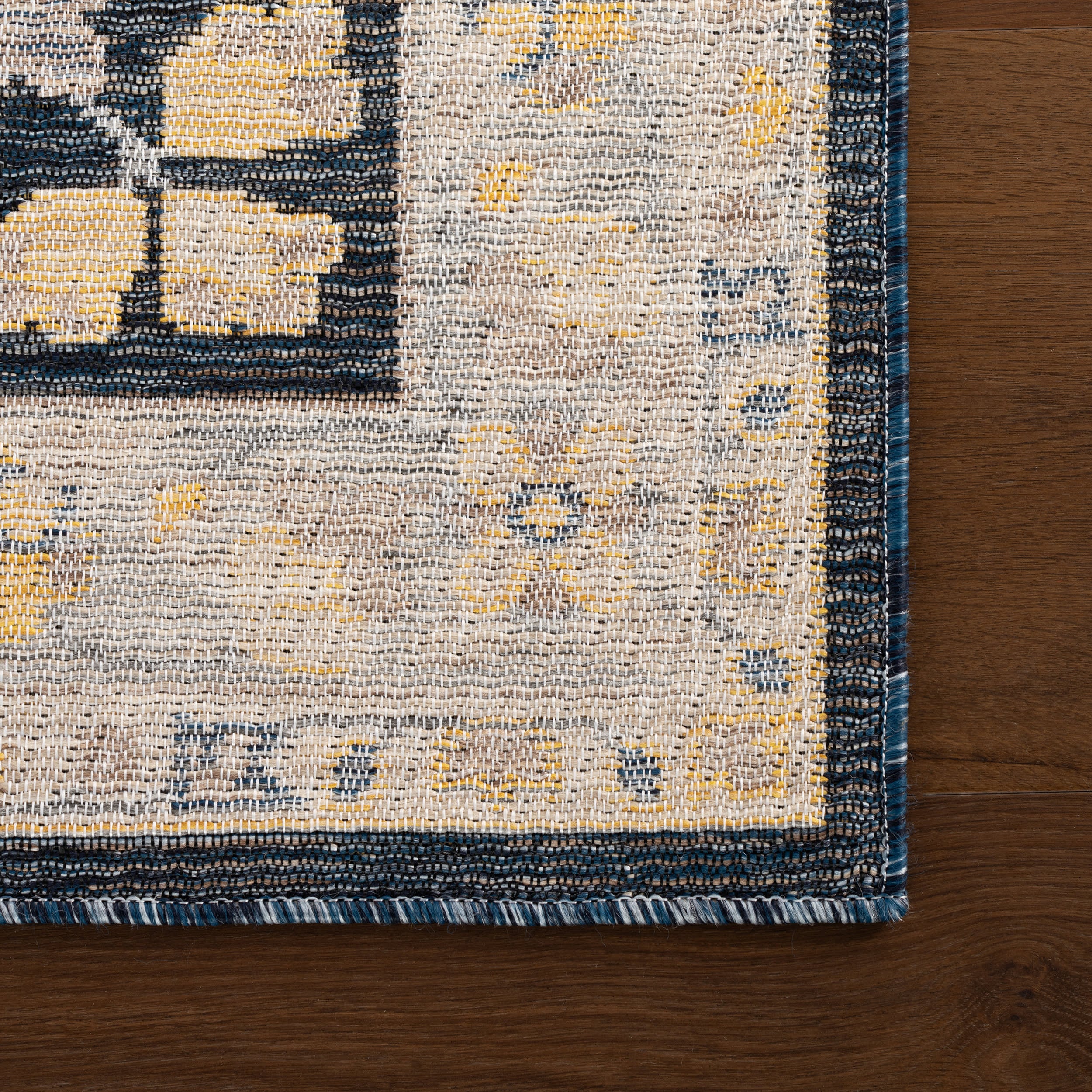Lunaven Traditional Floral Indoor/Outdoor Rug | Navy - Image 4