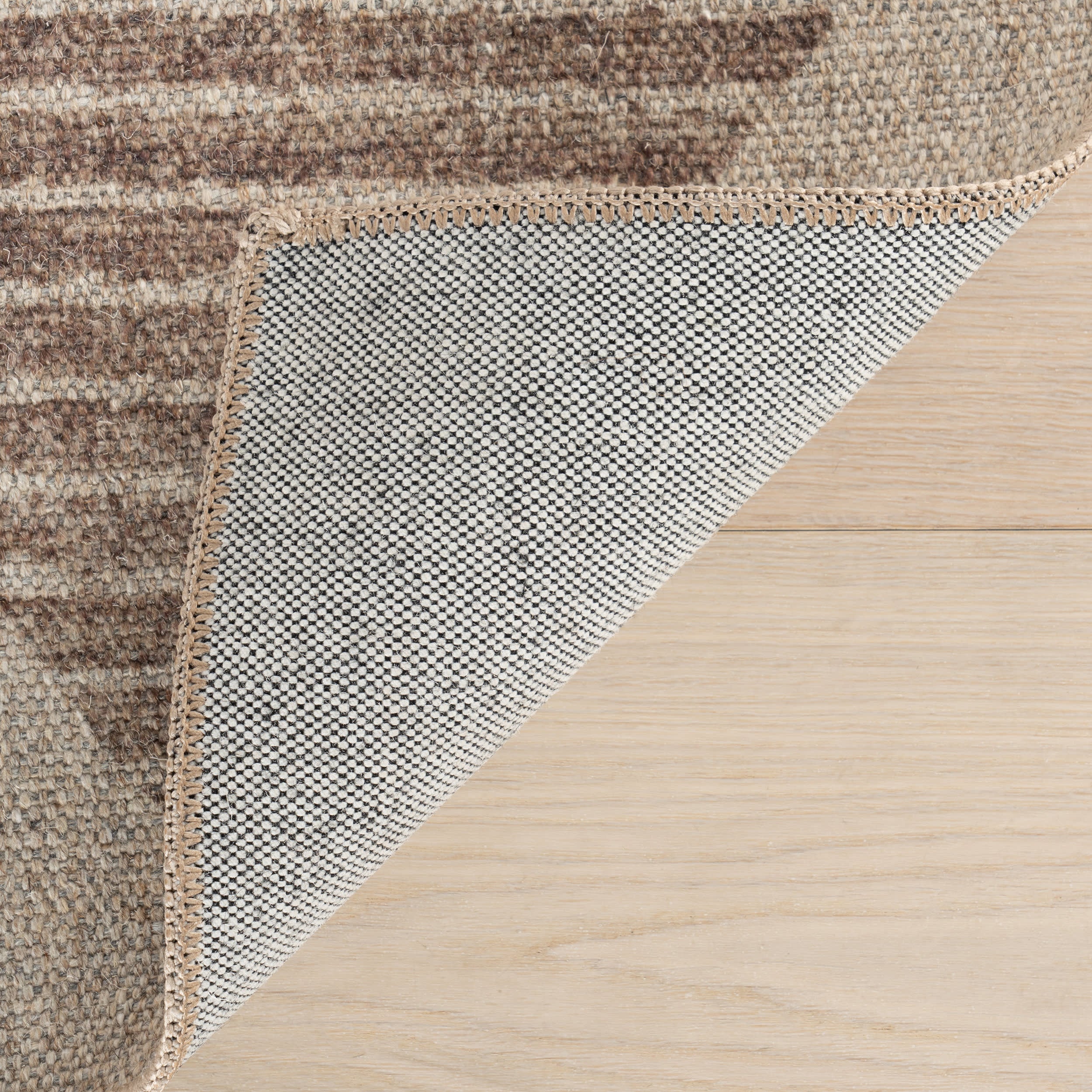 Luzia Vintage Washable Rug | Brown - Image 8
