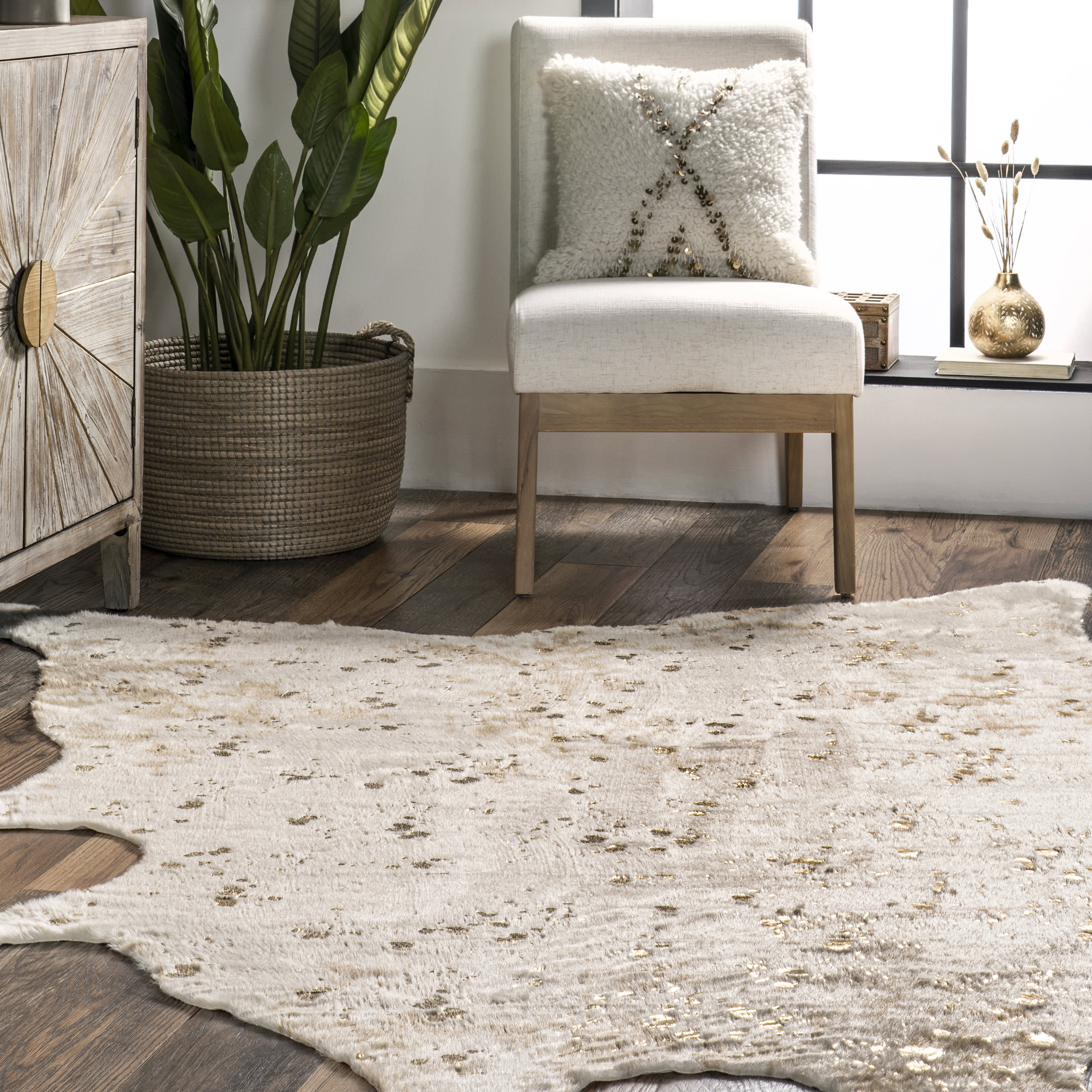 Macchiato Faux Cowhide Rug | Gold - Image 4