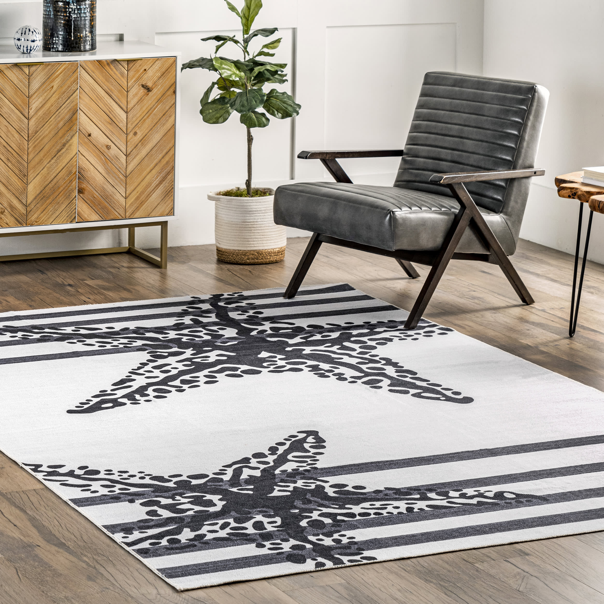 Maddy Starfish and Stripes Washable Rug | Grey - Image 2
