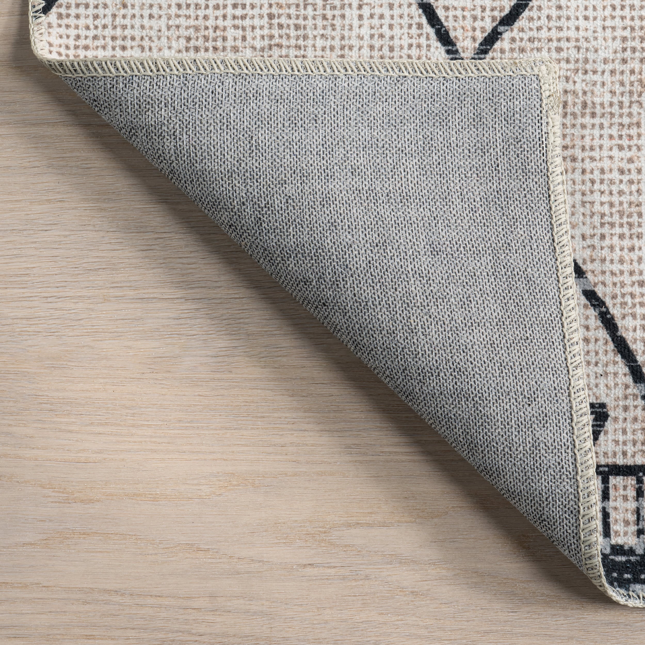 Magdalena Diamond Geometric Rug | Ivory - Image 6