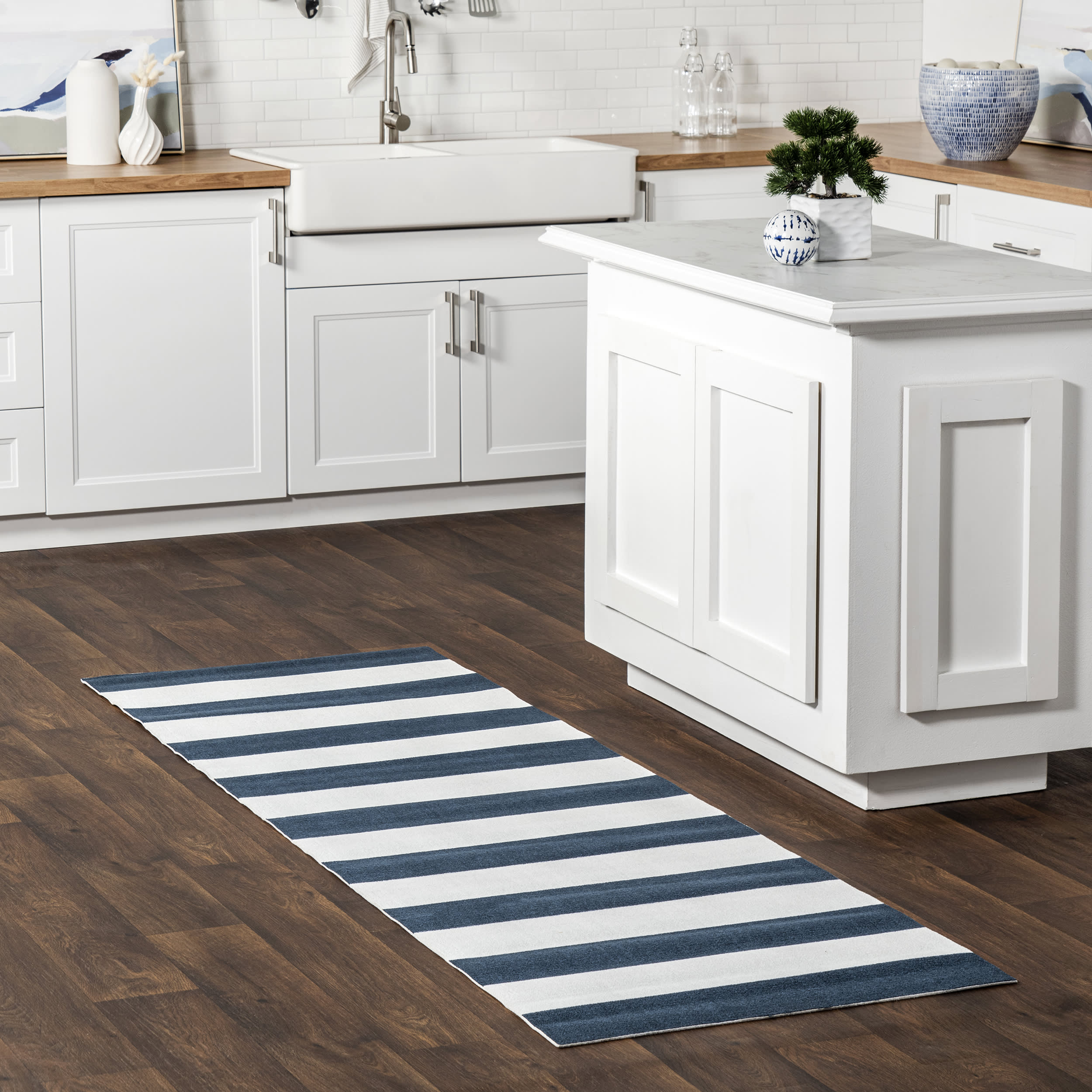 Magnolia Striped Indoor/Outdoor Rug | Navy - Image 2