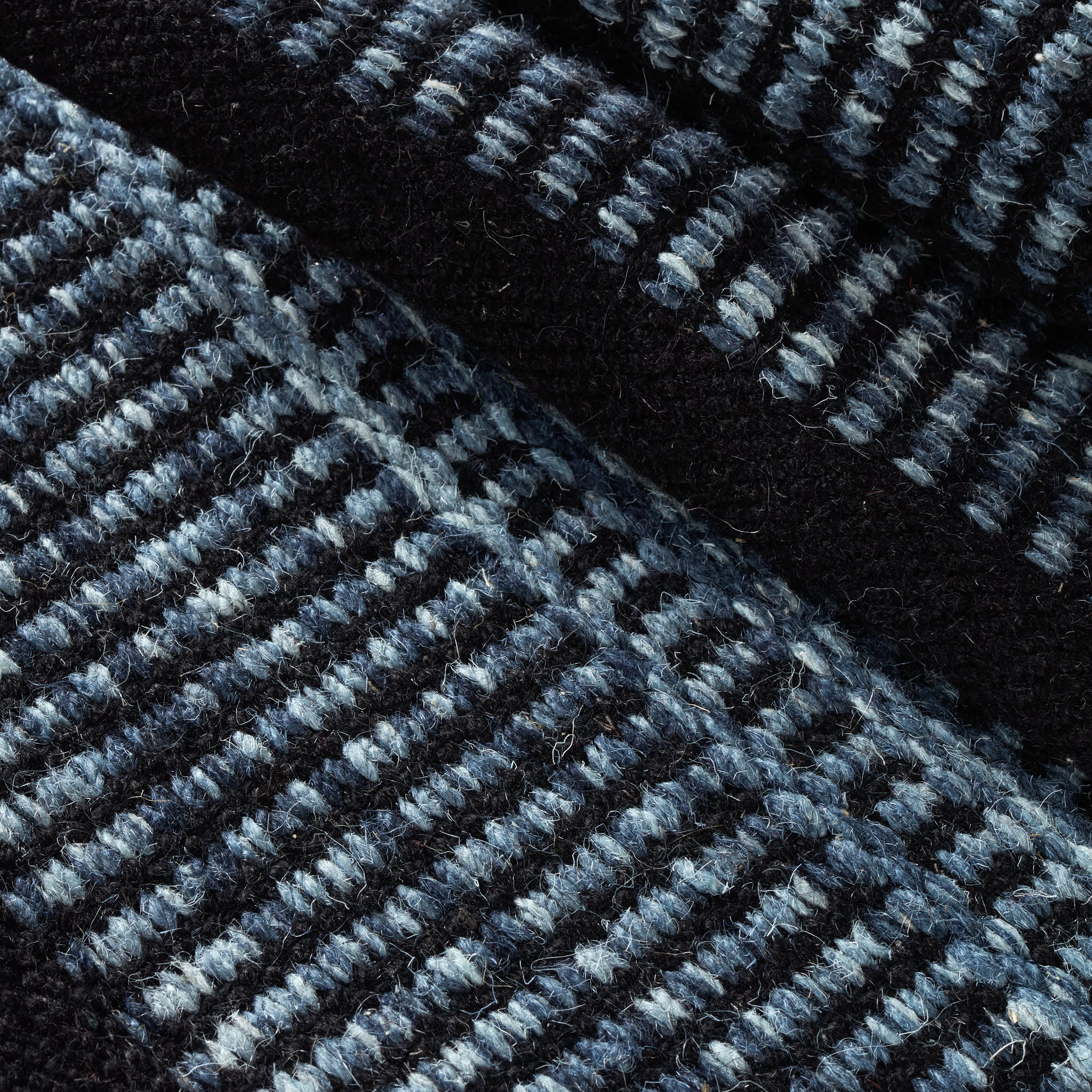 Malta Handwoven Wool Rug | Navy - Image 4
