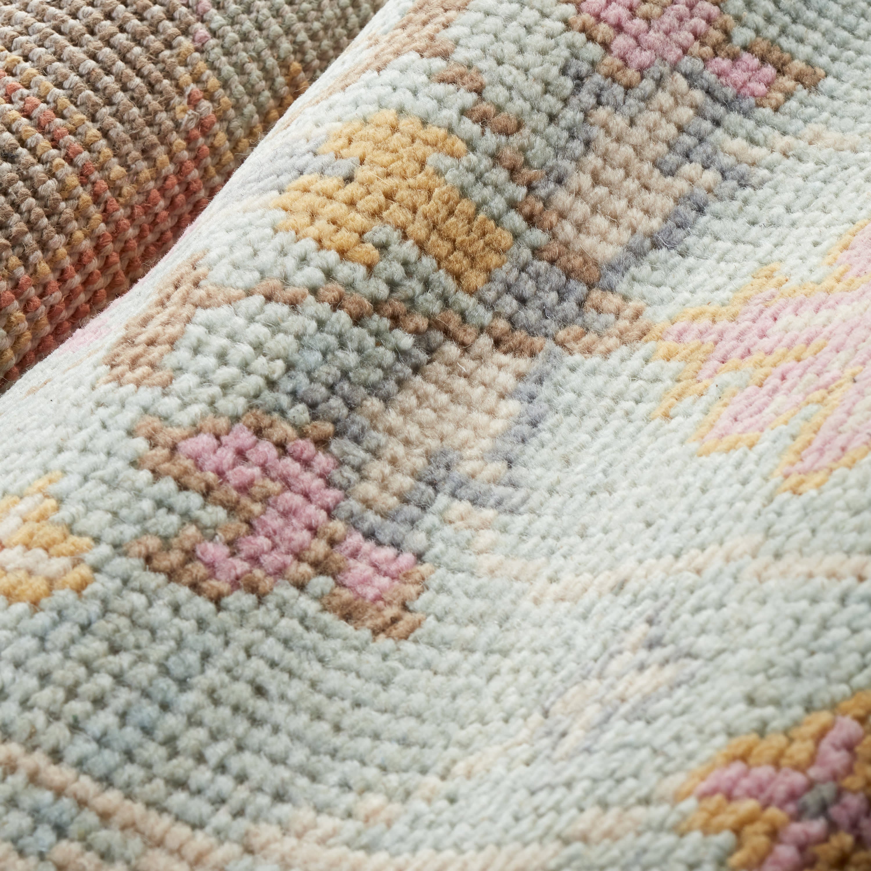 Mara Hand Knotted Wool Rug | Sky - Image 4