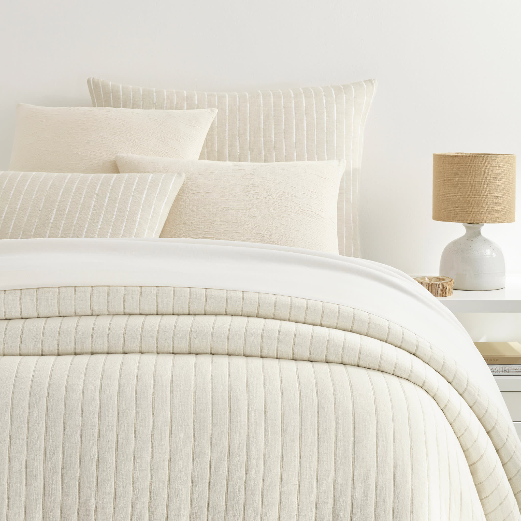 Marino Matelasse Coverlet | Natural/Ivory - Image 3