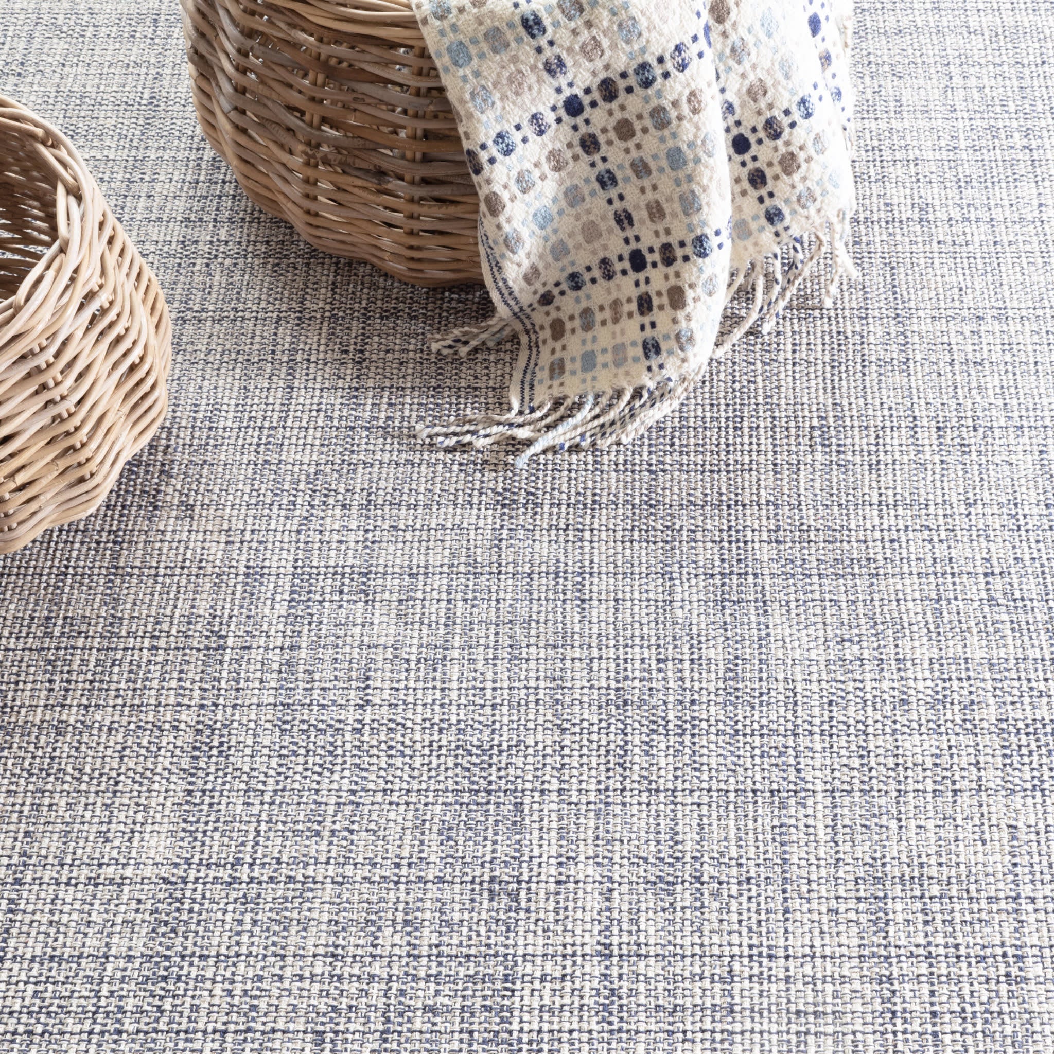 Marled Handwoven Cotton Rug | Indigo - Image 4