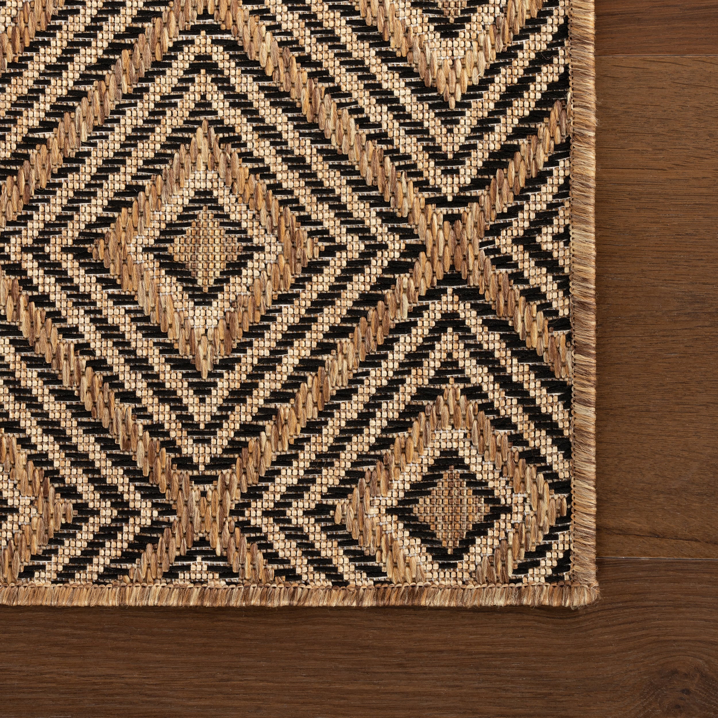 Marouise Modern Diamond Indoor/Outdoor Rug | Natural - Image 4
