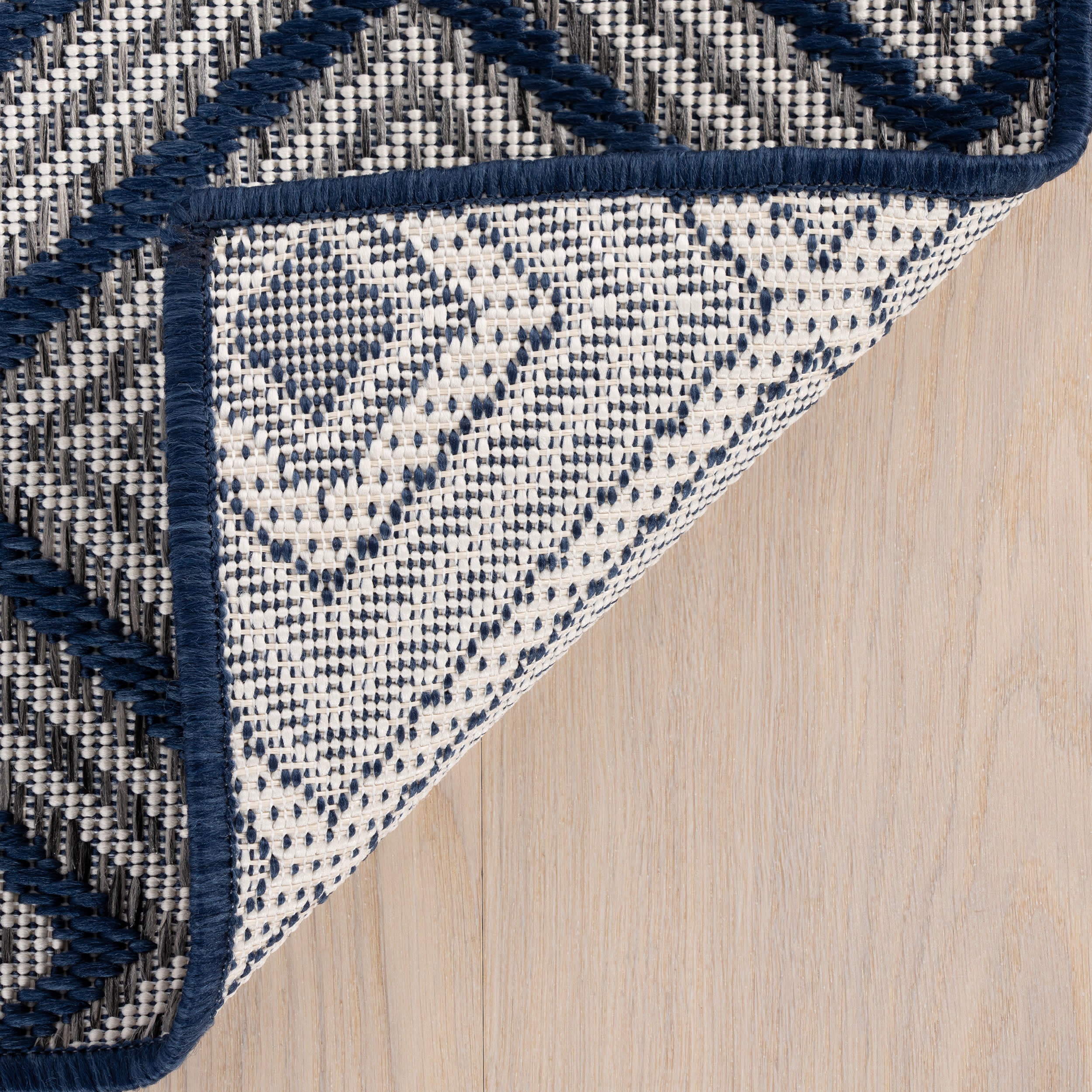 Marouise Modern Diamond Indoor/Outdoor Rug | Navy - Image 8