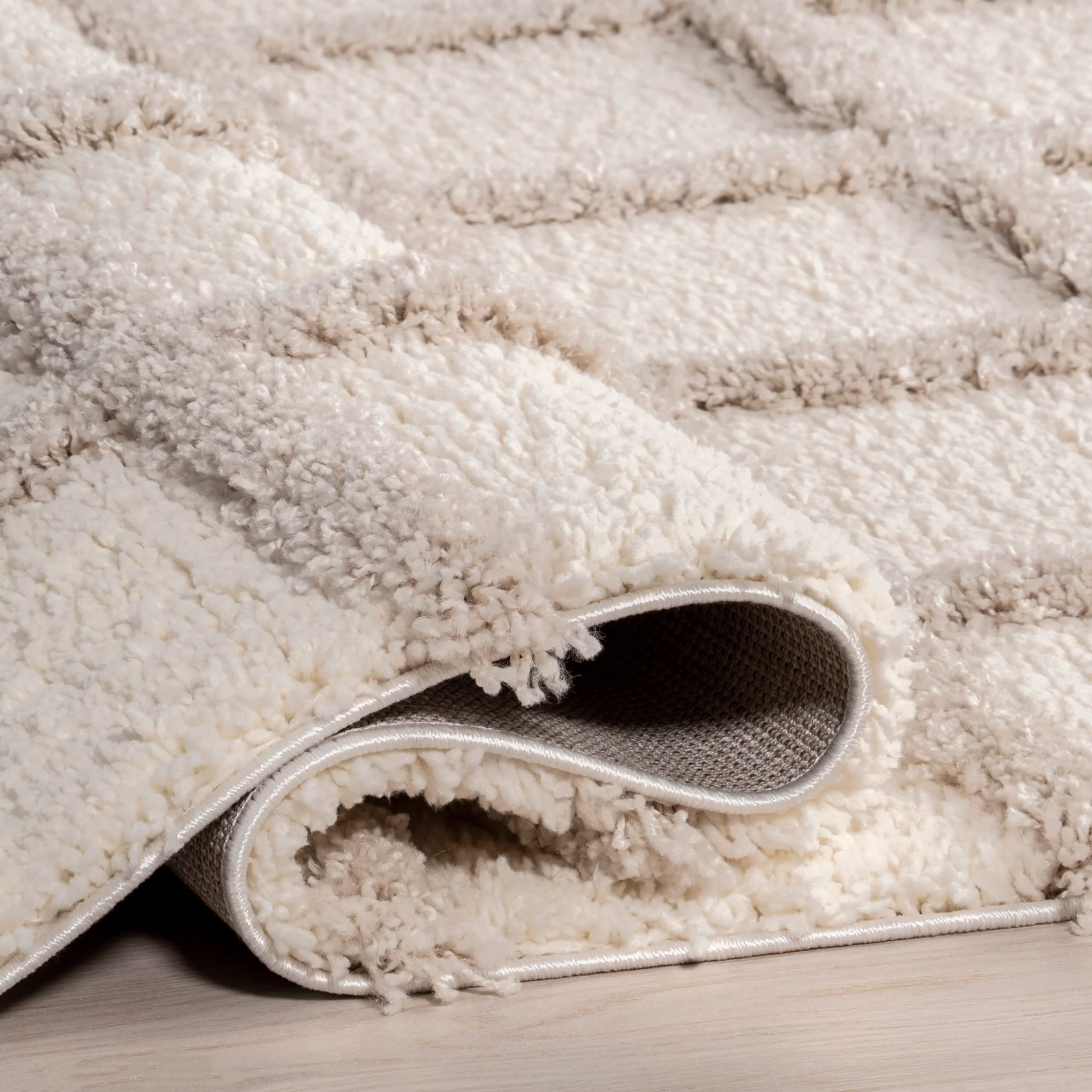 Maverick Checkered Texture Rug | Beige - Image 8
