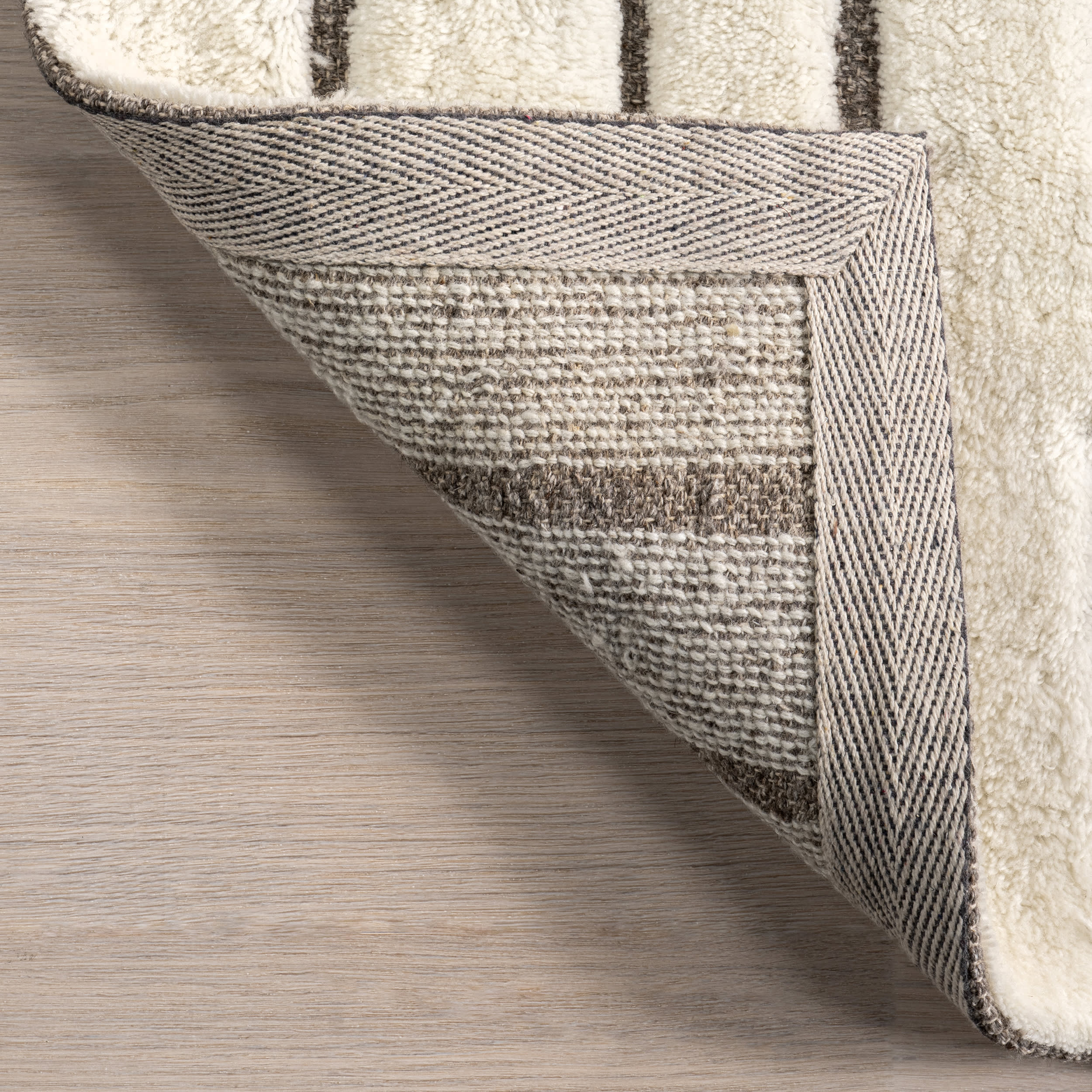 Meara Hand Tufted Broken Lines New Zealand Wool Rug | Off White - Image 6