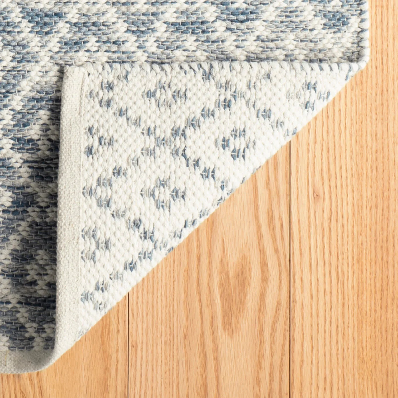 Melange Diamond Handwoven Cotton Rug | Blue - Image 5