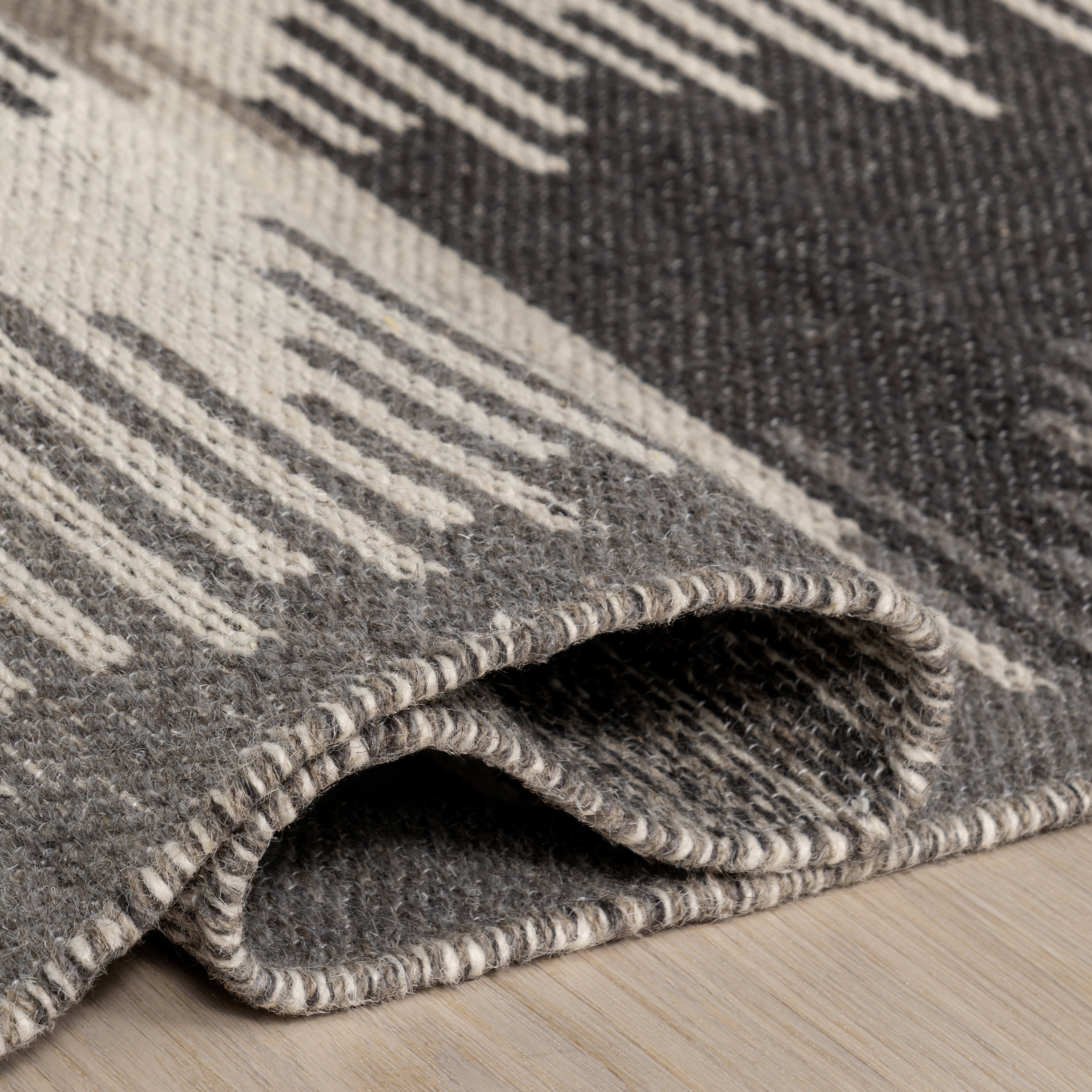 Memento Abstract Reversible Wool Rug | Charcoal - Image 11