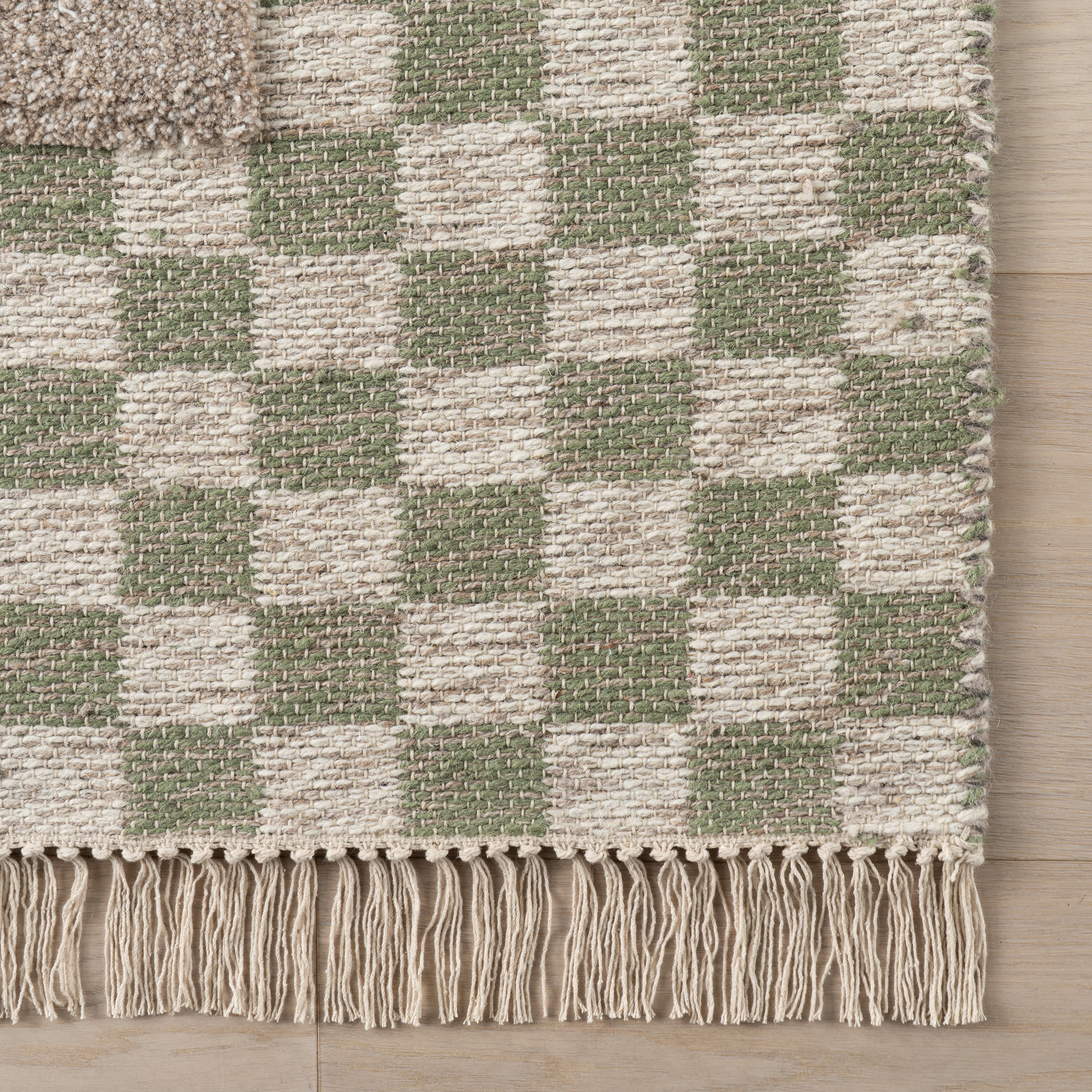 Memphis Modern Checkered Hand Woven Rug | Green/Grey - Image 4