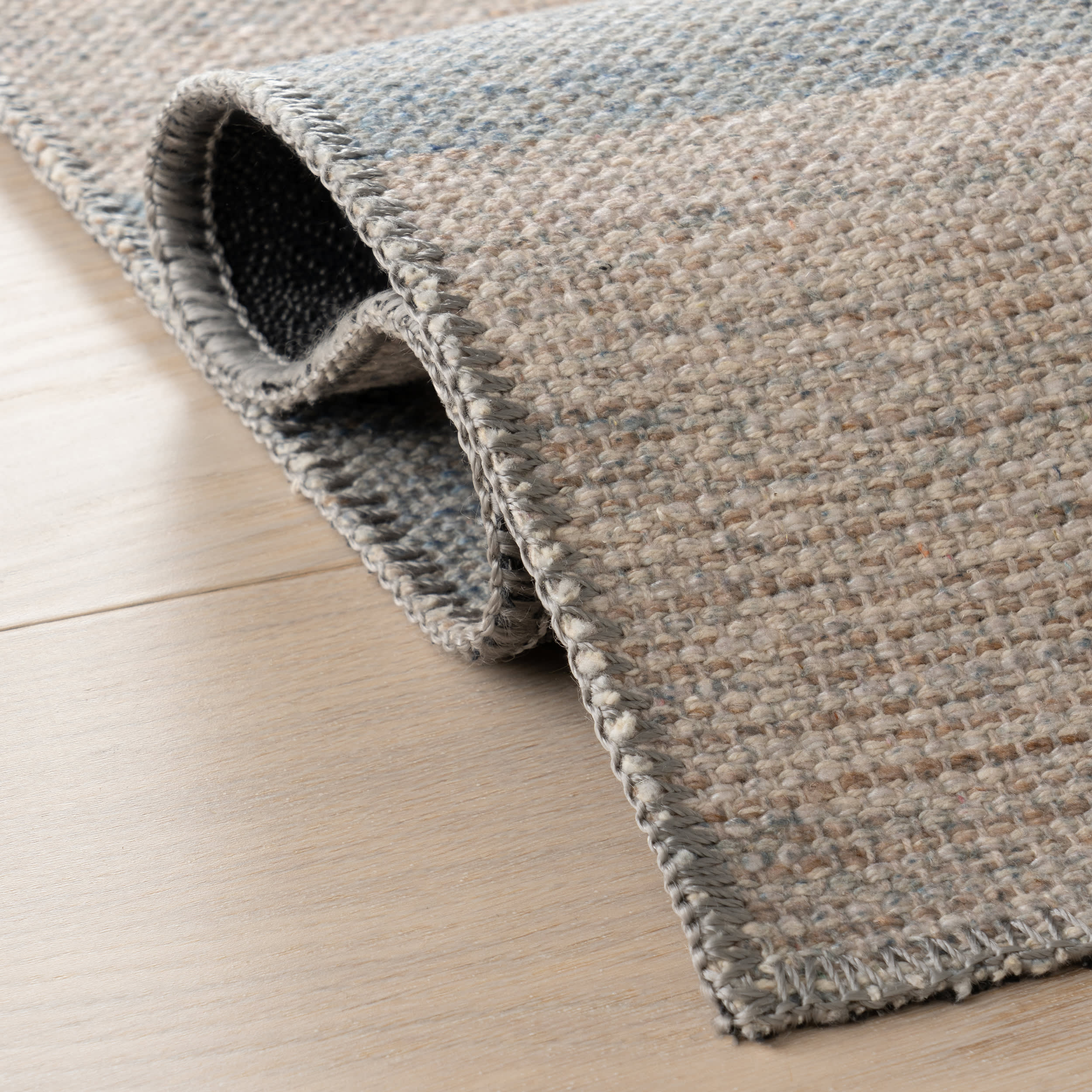 Mephira Checkered Washable Rug | Blue - Image 10