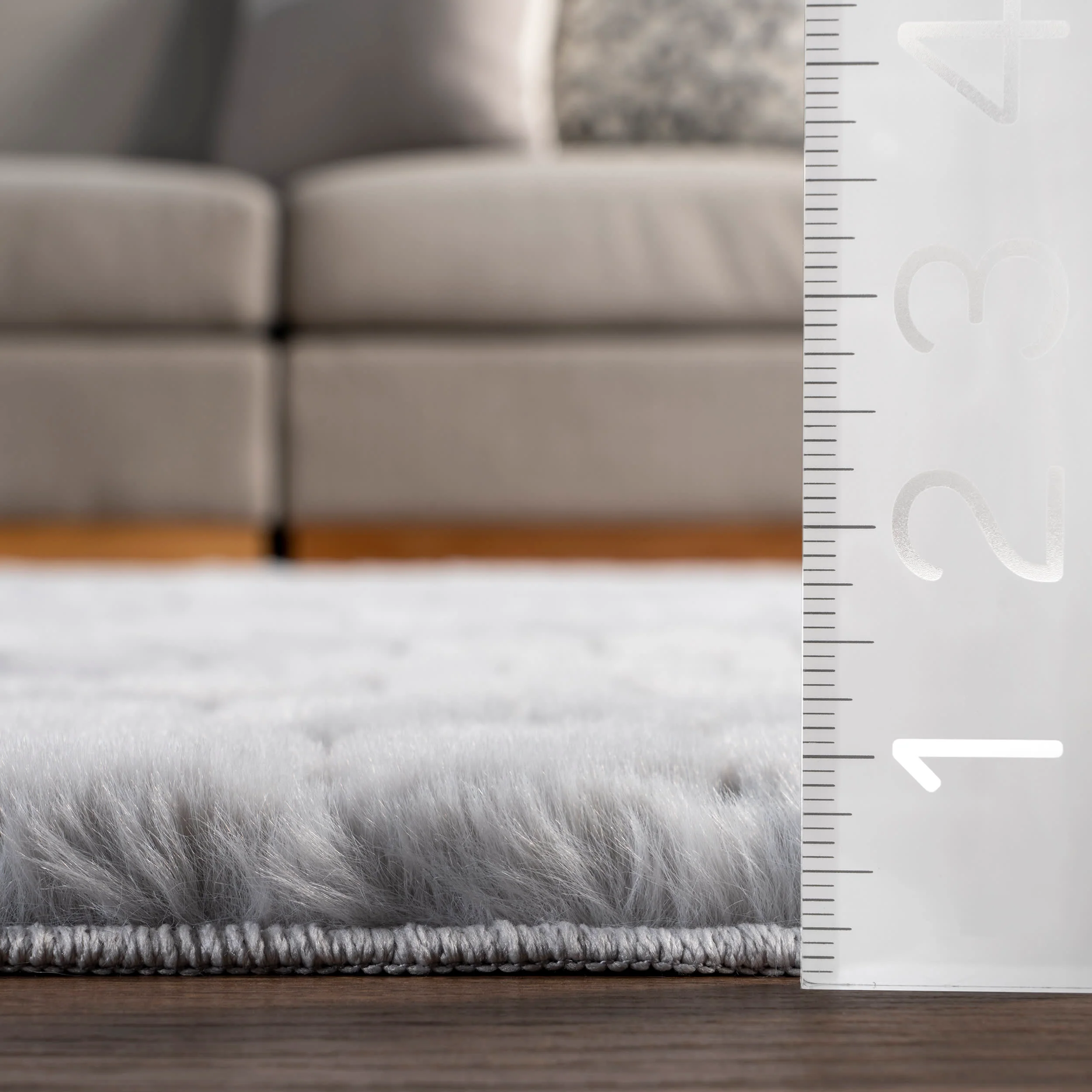 Milazia Honeycomb Plush Cloud Washable Rug | Silver - Image 5