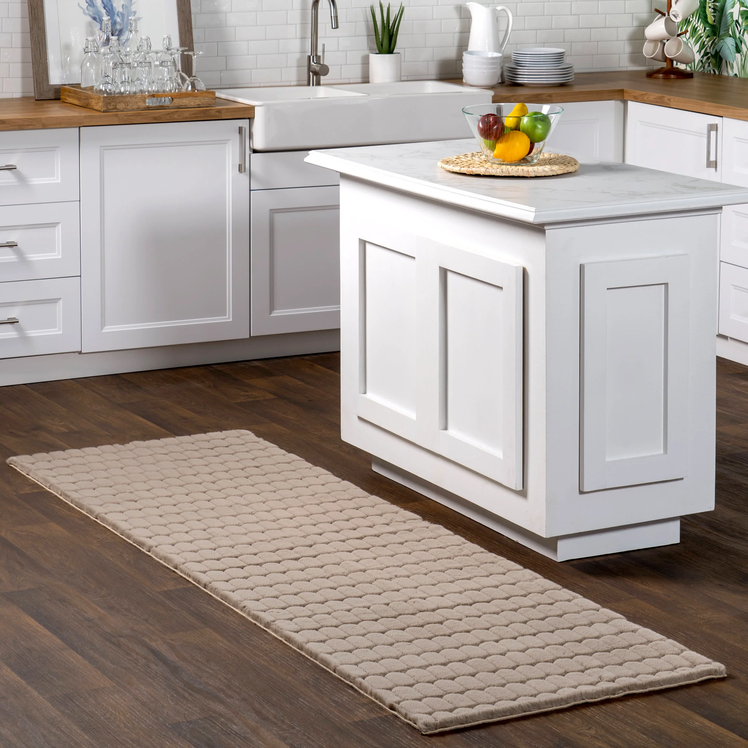 Milazia Honeycomb Plush Cloud Washable Rug | Taupe - Image 2