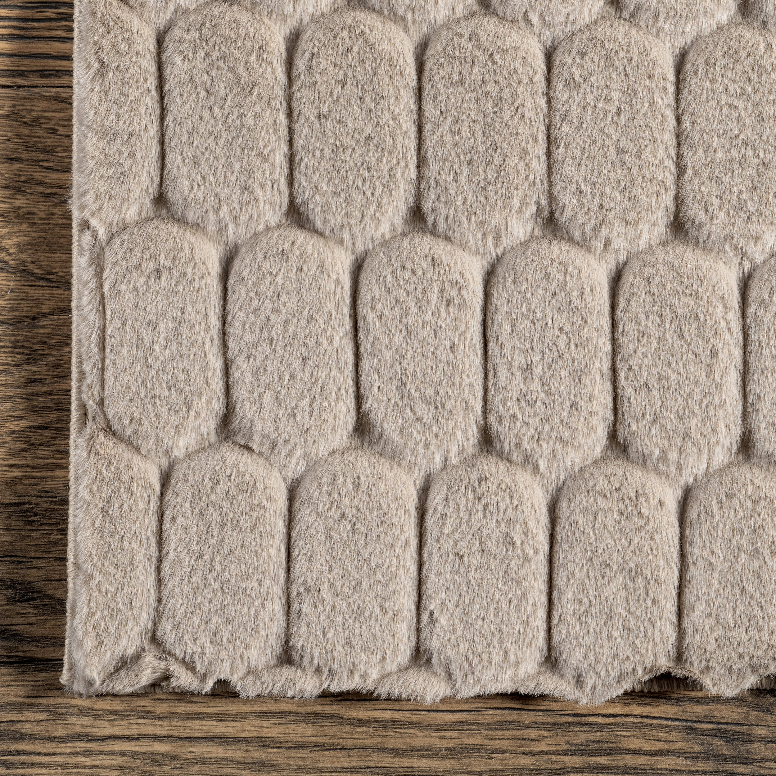 Milazia Honeycomb Plush Cloud Washable Rug | Taupe - Image 3