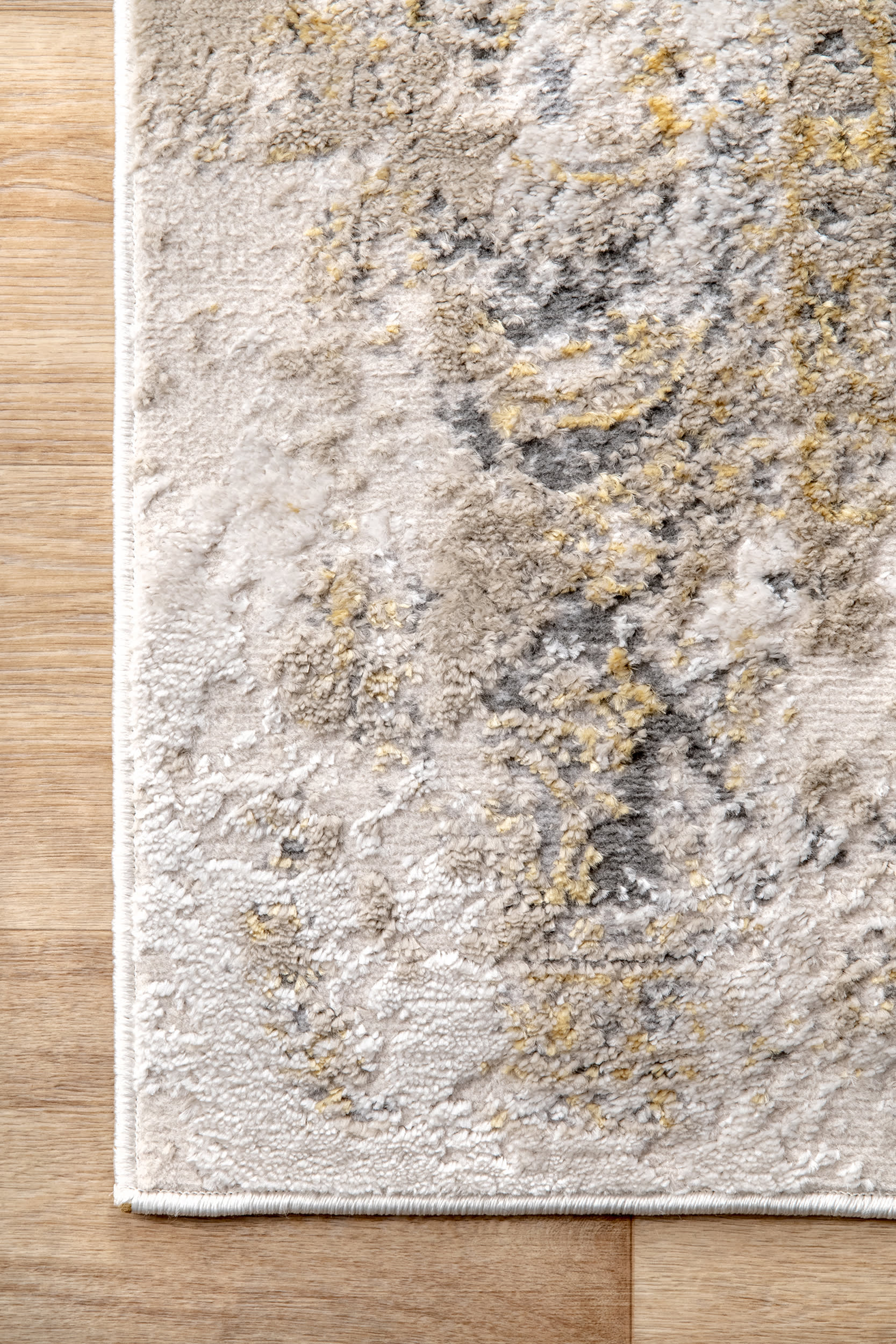 Milky Medallion Rug | Gold - Image 3