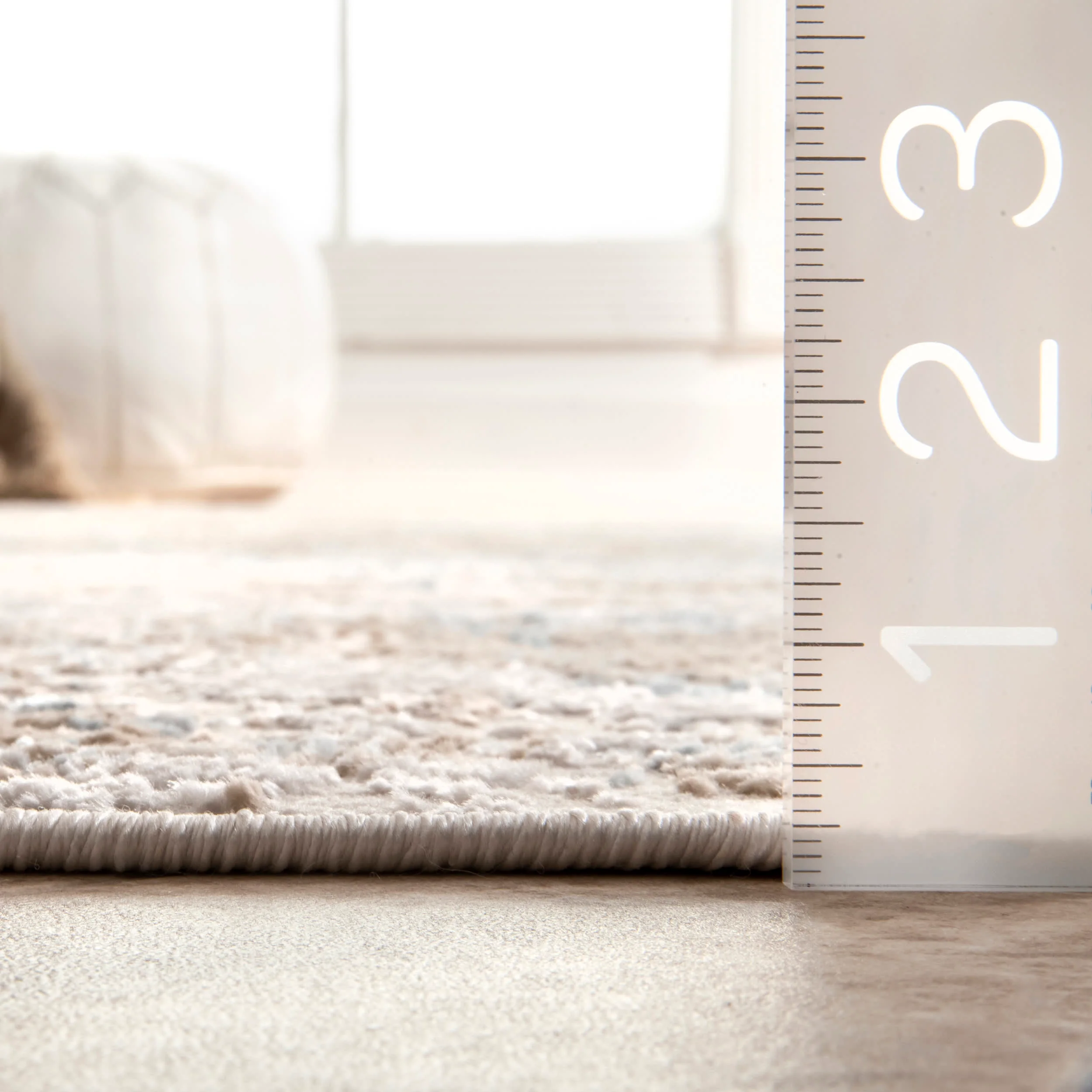 Milky Medallion Rug | Silver - Image 5