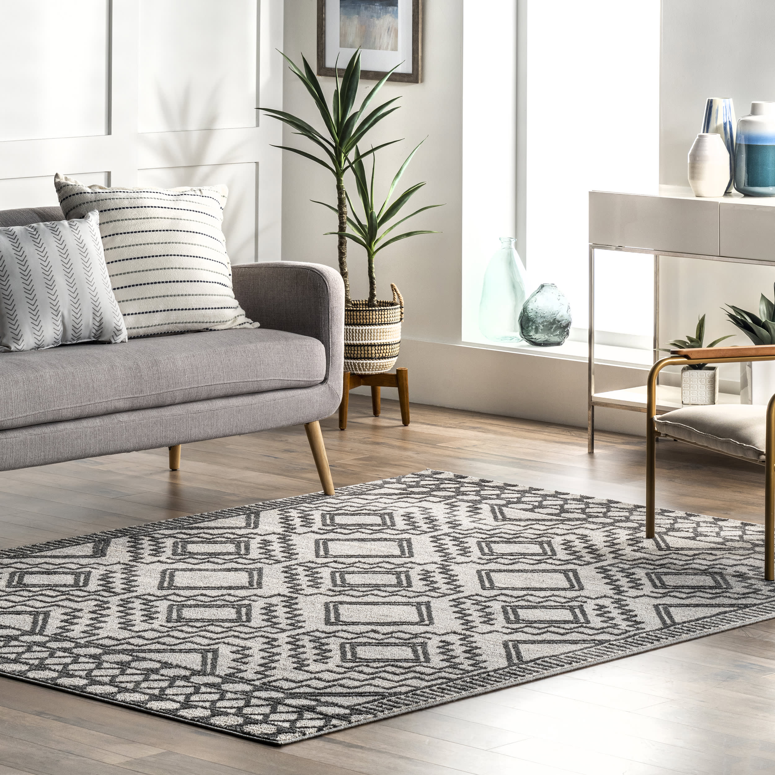 Miranda Moroccan Diamond Rug | Grey - Image 2