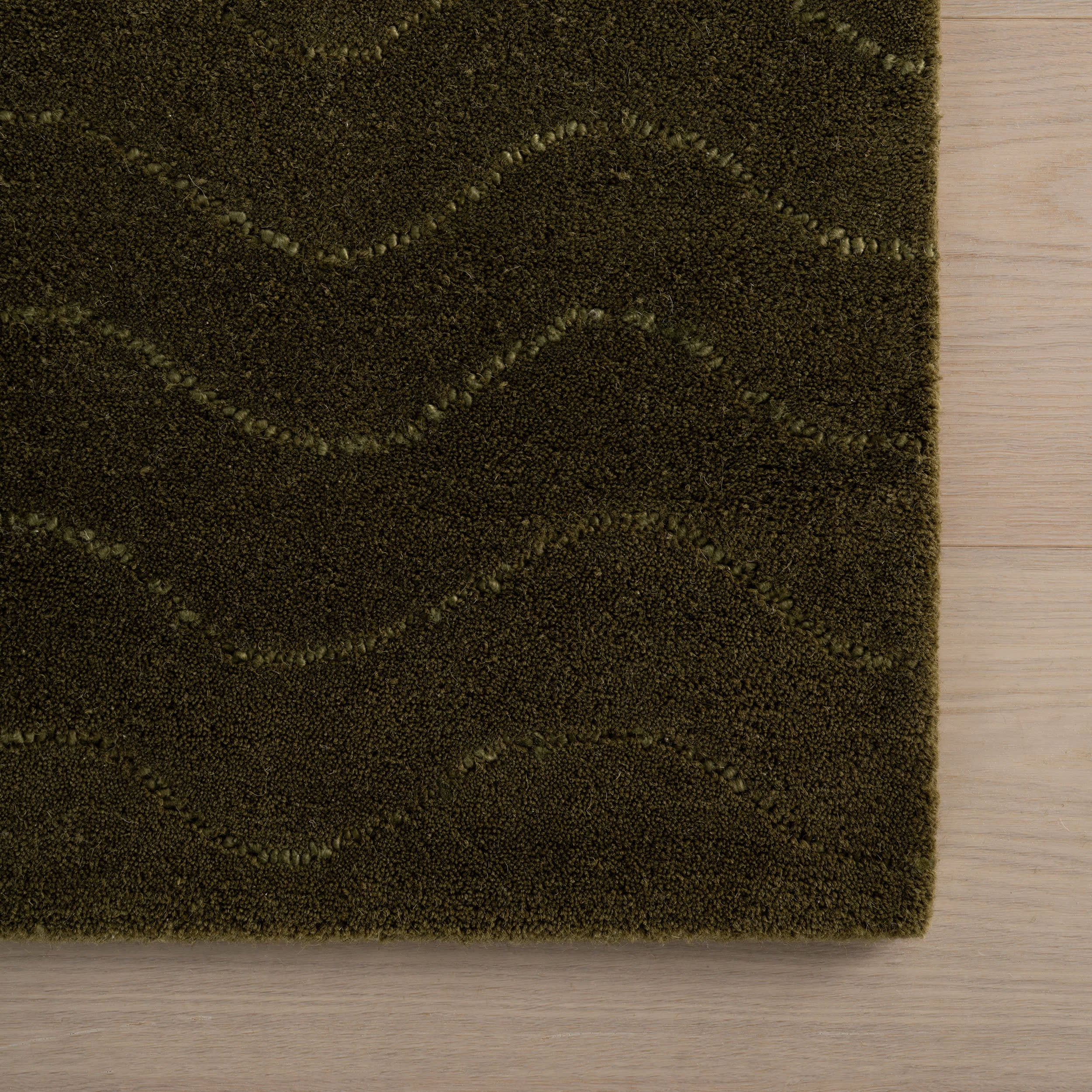 Mireille Solid Wool Cozy Rug | Green - Image 4