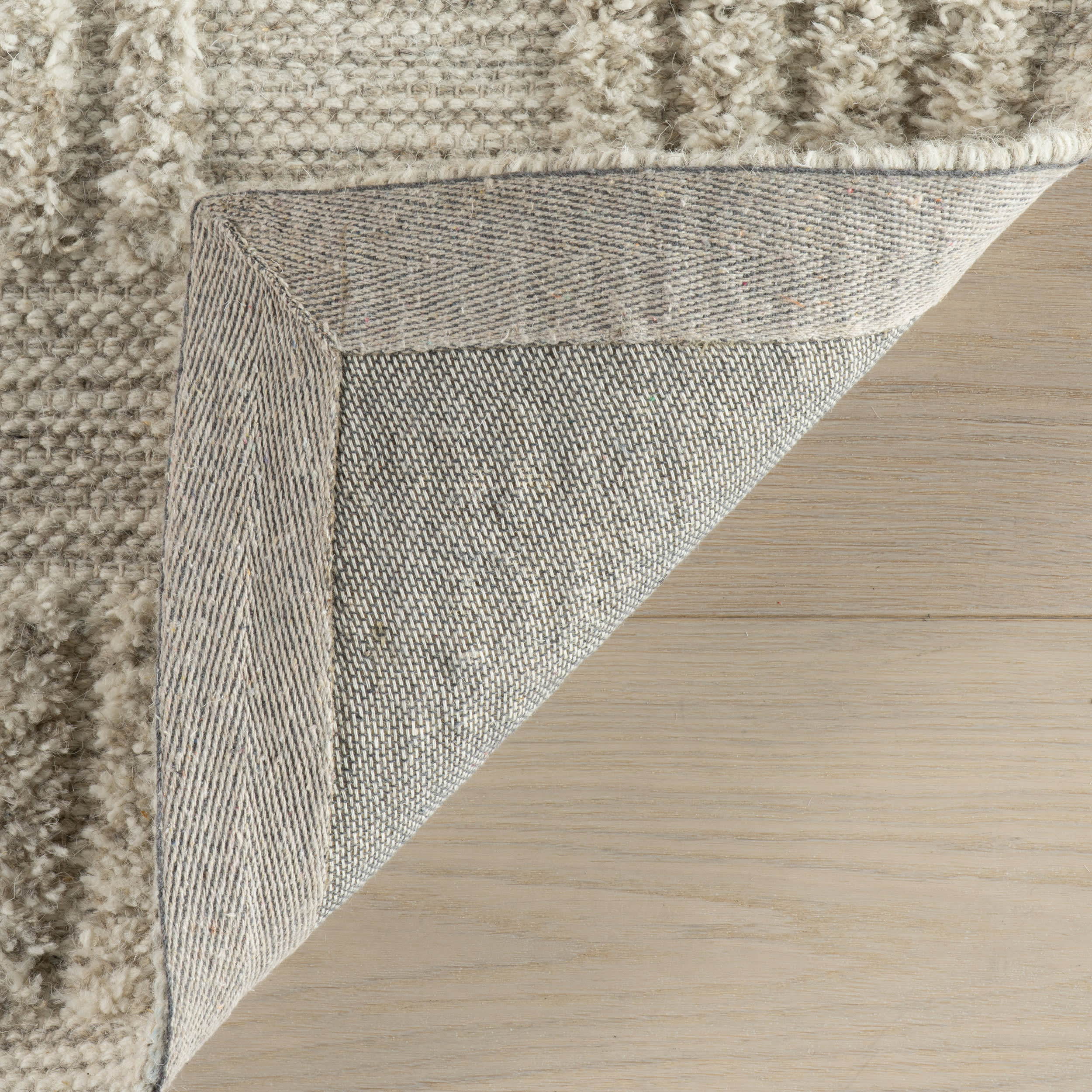 Mochaela Modern Checkered Rug | Beige - Image 8