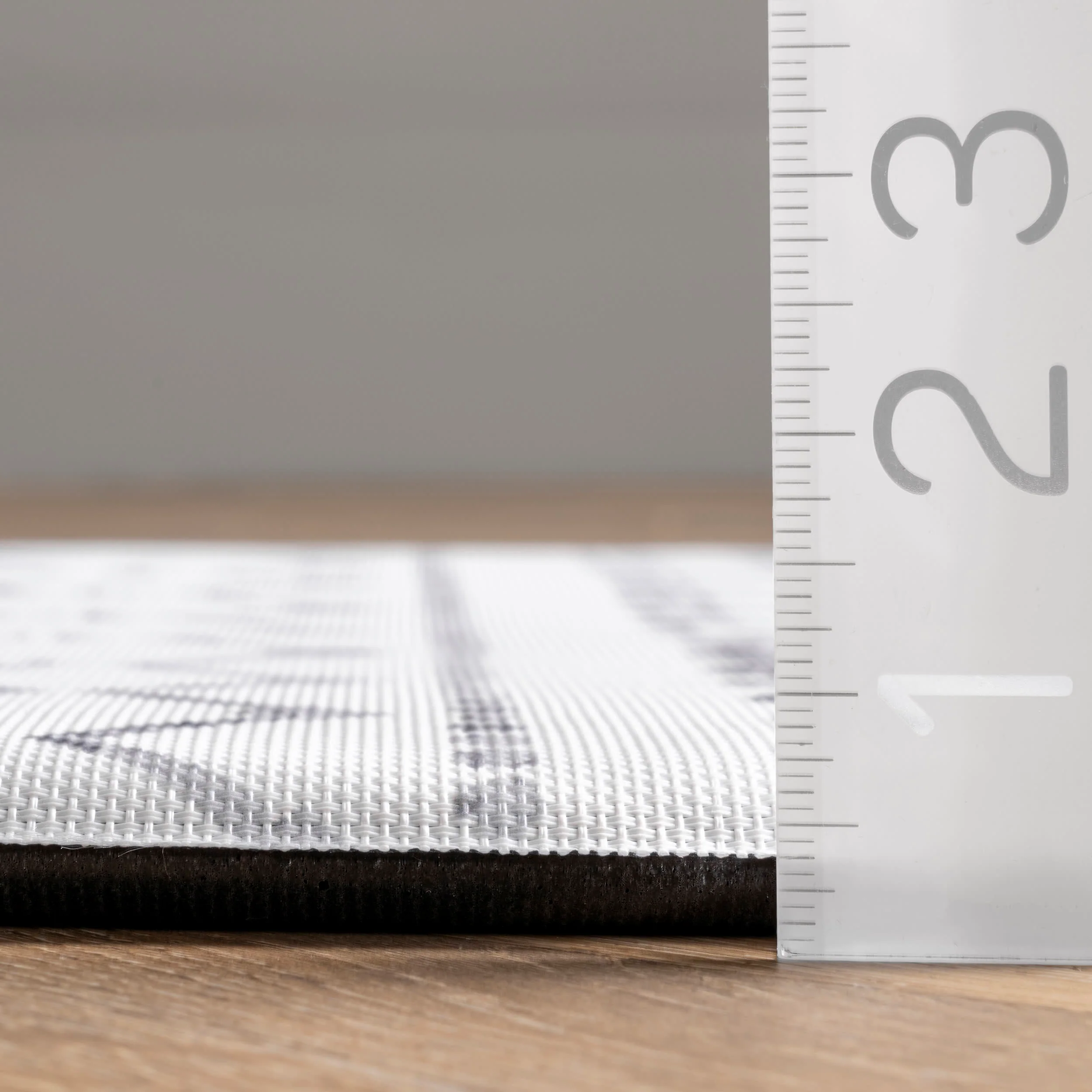 Modern Trellis Printed Anti-Fatigue Mat | Light Grey - Image 4