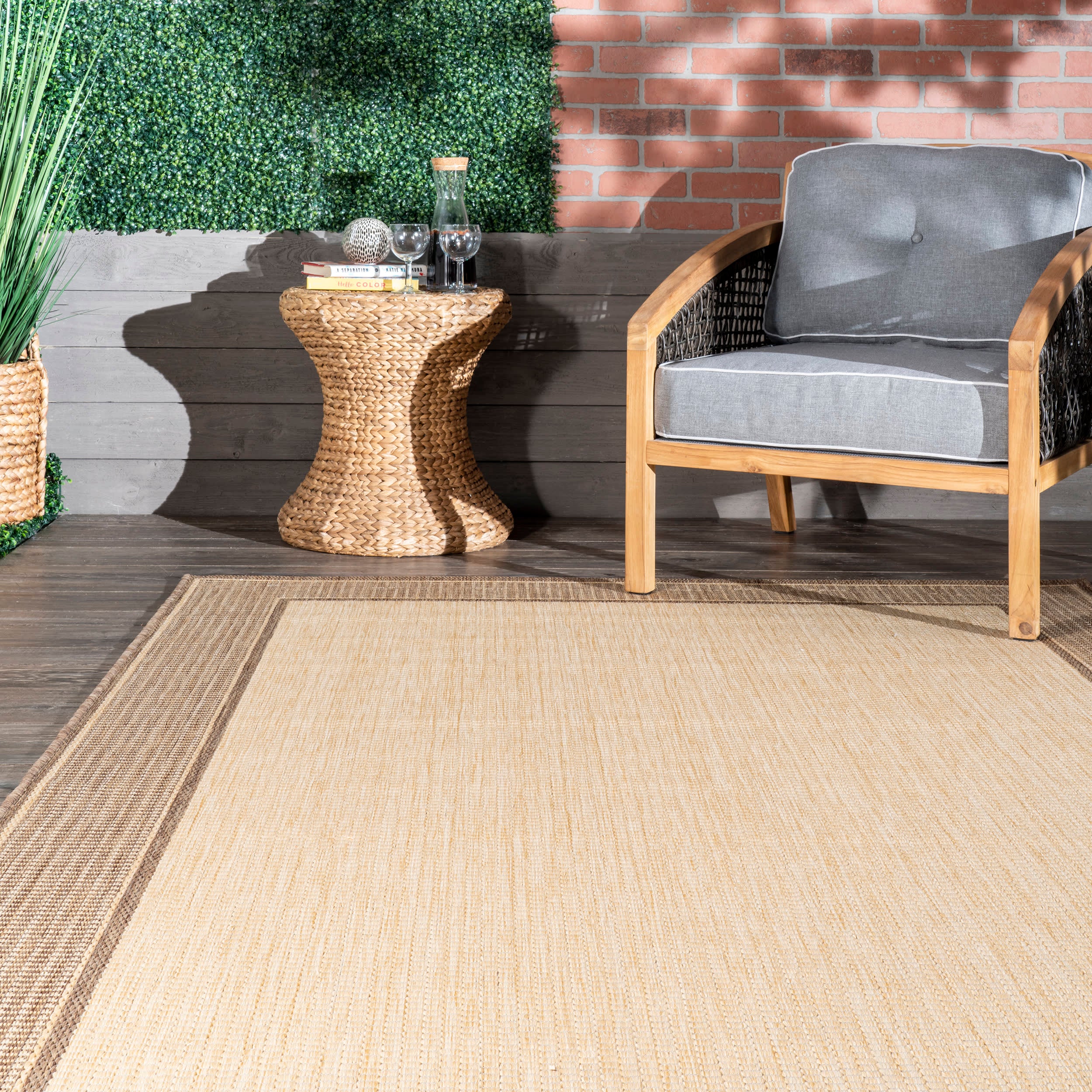 Monochrome Bordered Indoor/Outdoor Rug | Beige - Image 4