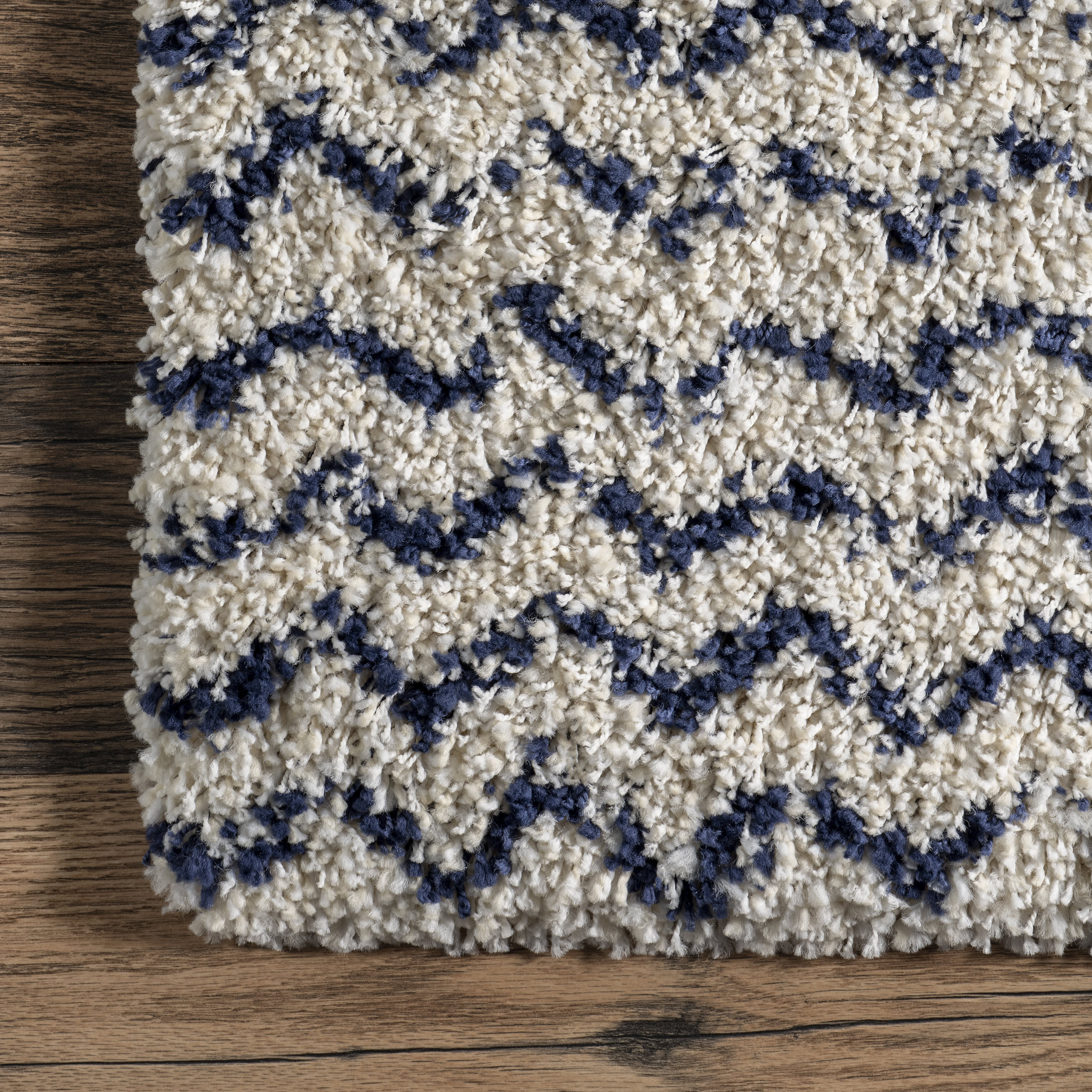 Moroccan Chevron Rug | Navy - Image 3