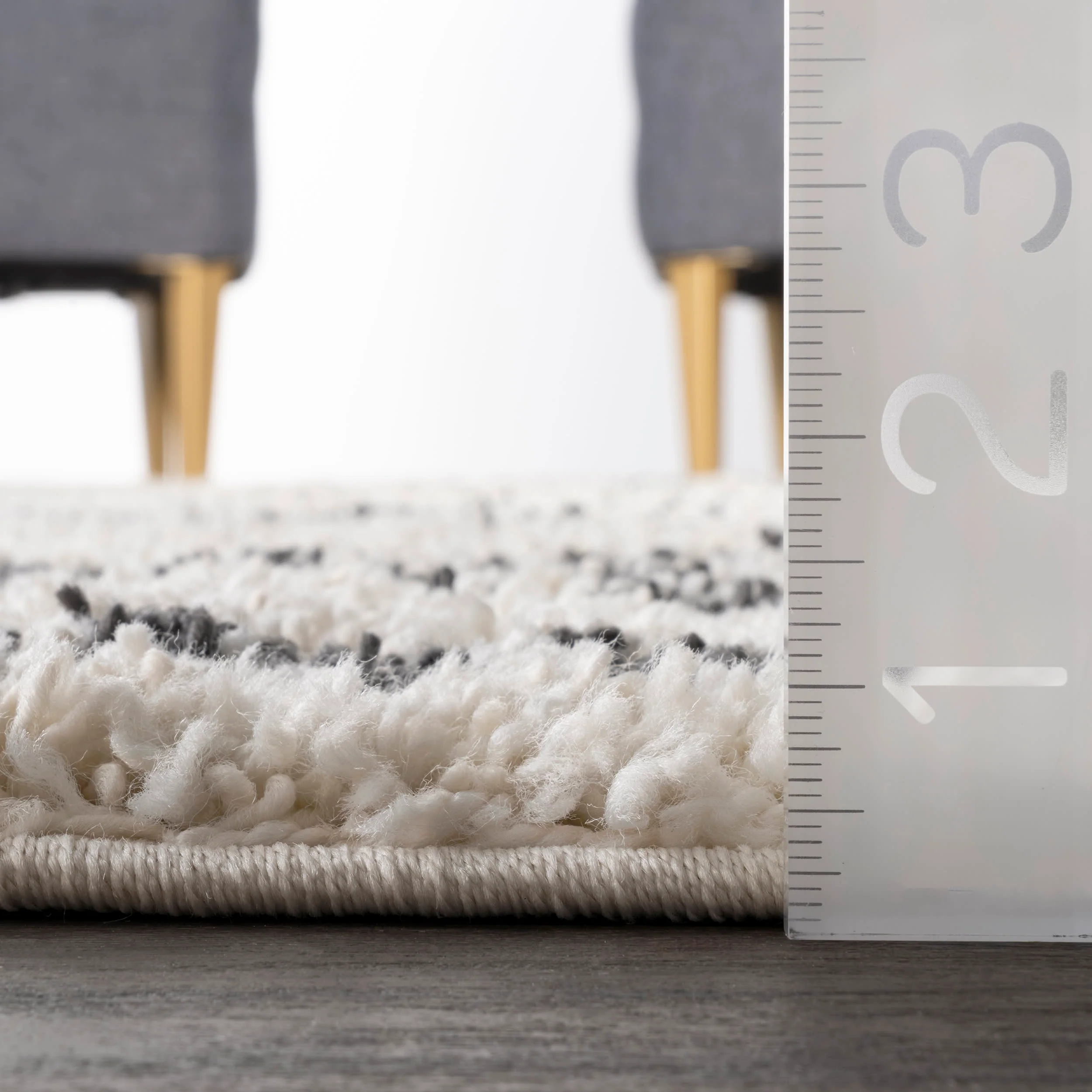 Moroccan Diamond Drop Tassel Rug | Off White - Image 5